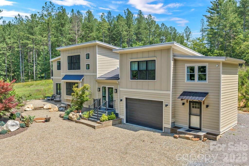 1568 Watermill Road Property Photo 1