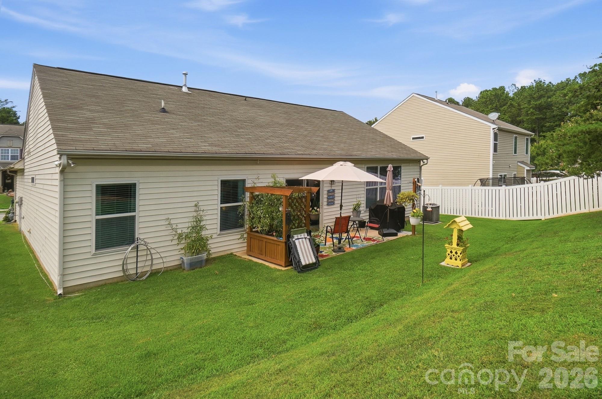 105 Kingston Drive Property Photo 41