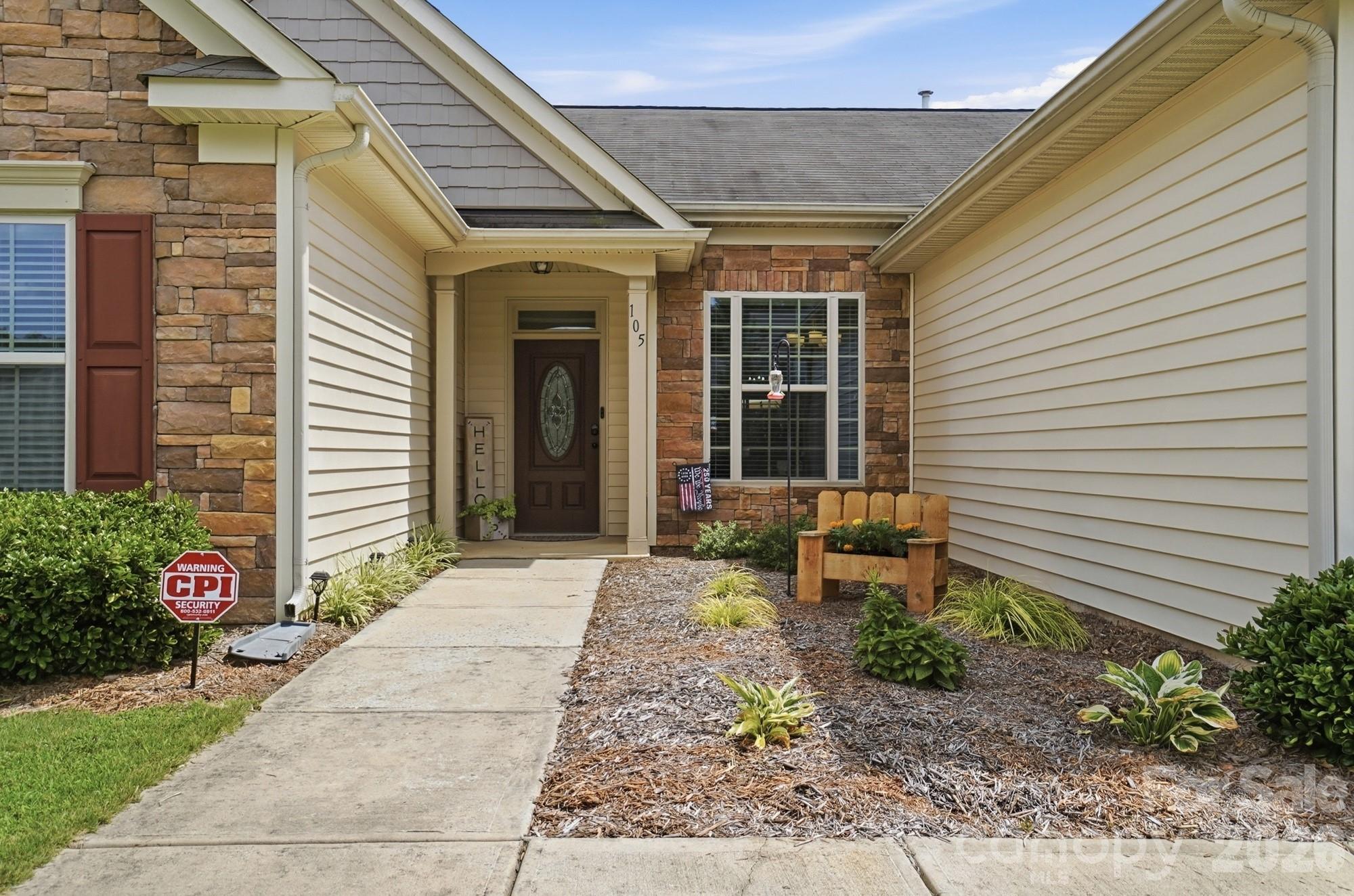 105 Kingston Drive Property Photo 44