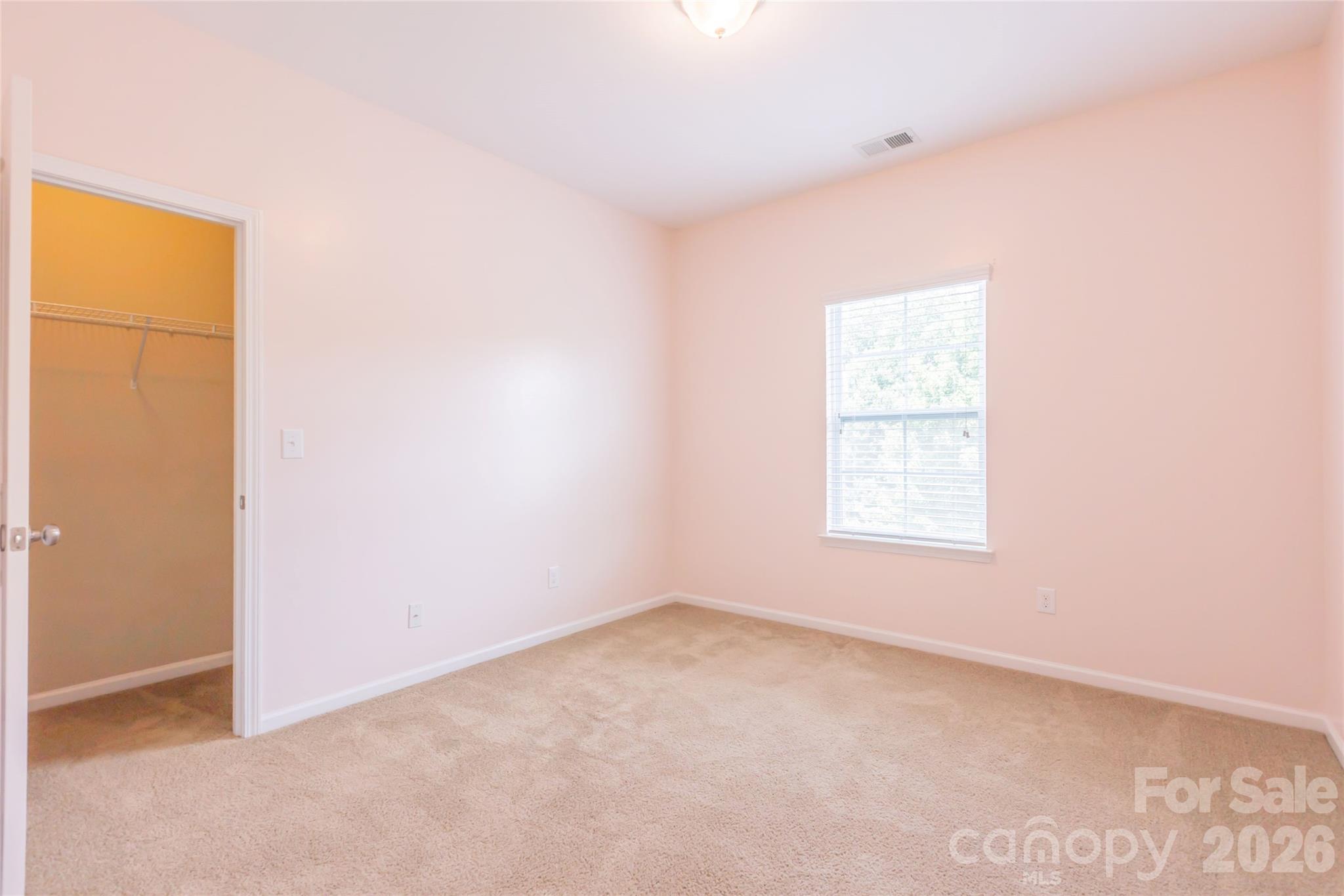 404 E Waterlynn Road Property Photo 23