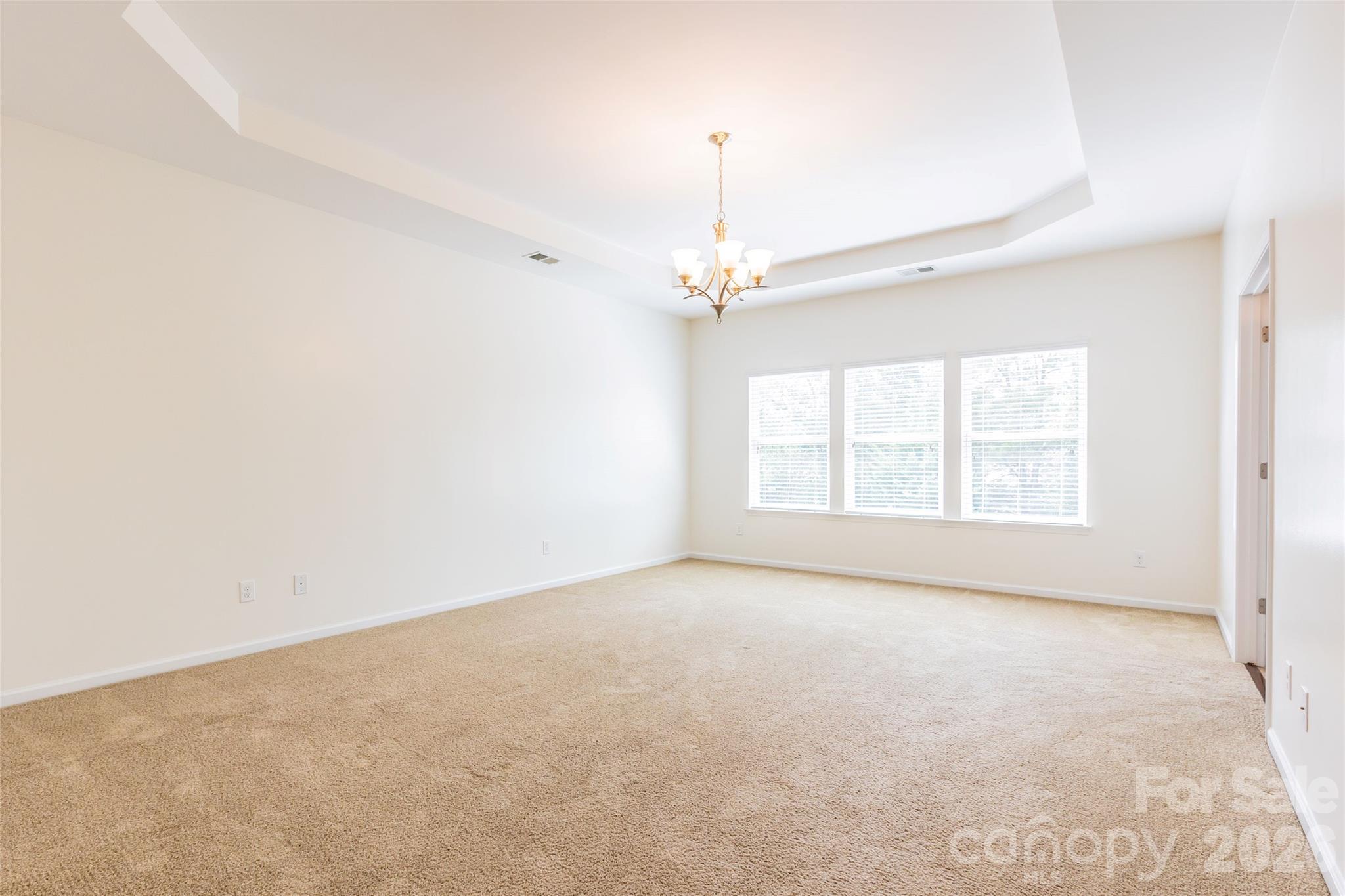 404 E Waterlynn Road Property Photo 26