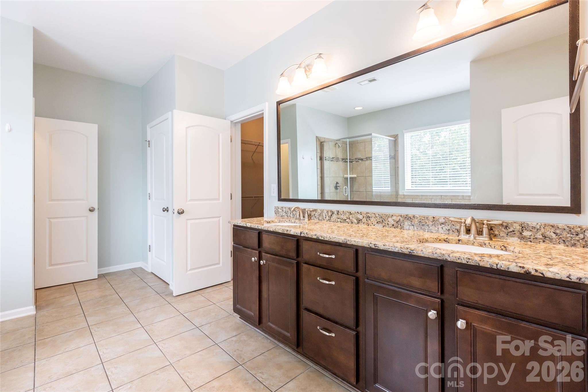 404 E Waterlynn Road Property Photo 29
