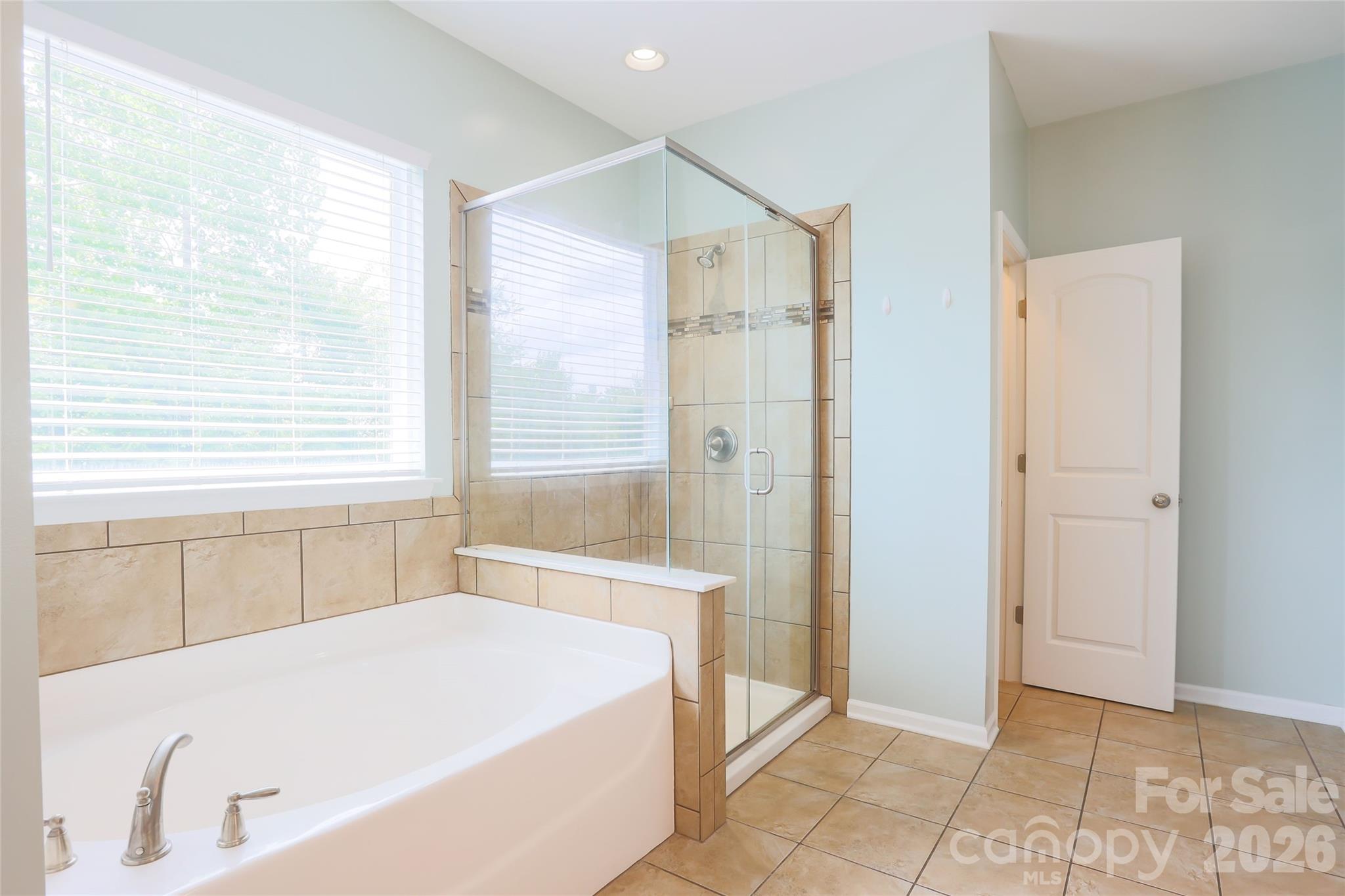 404 E Waterlynn Road Property Photo 30