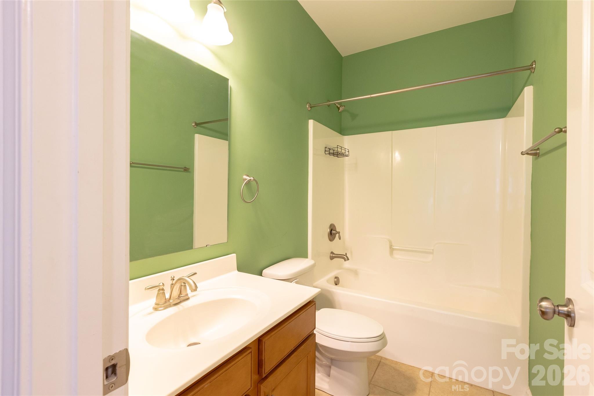 404 E Waterlynn Road Property Photo 37