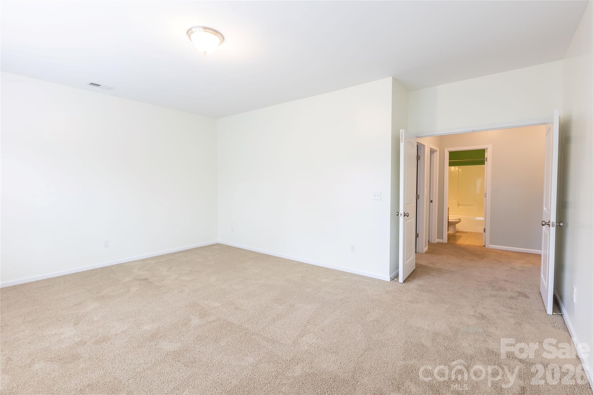 404 E Waterlynn Road Property Photo 39