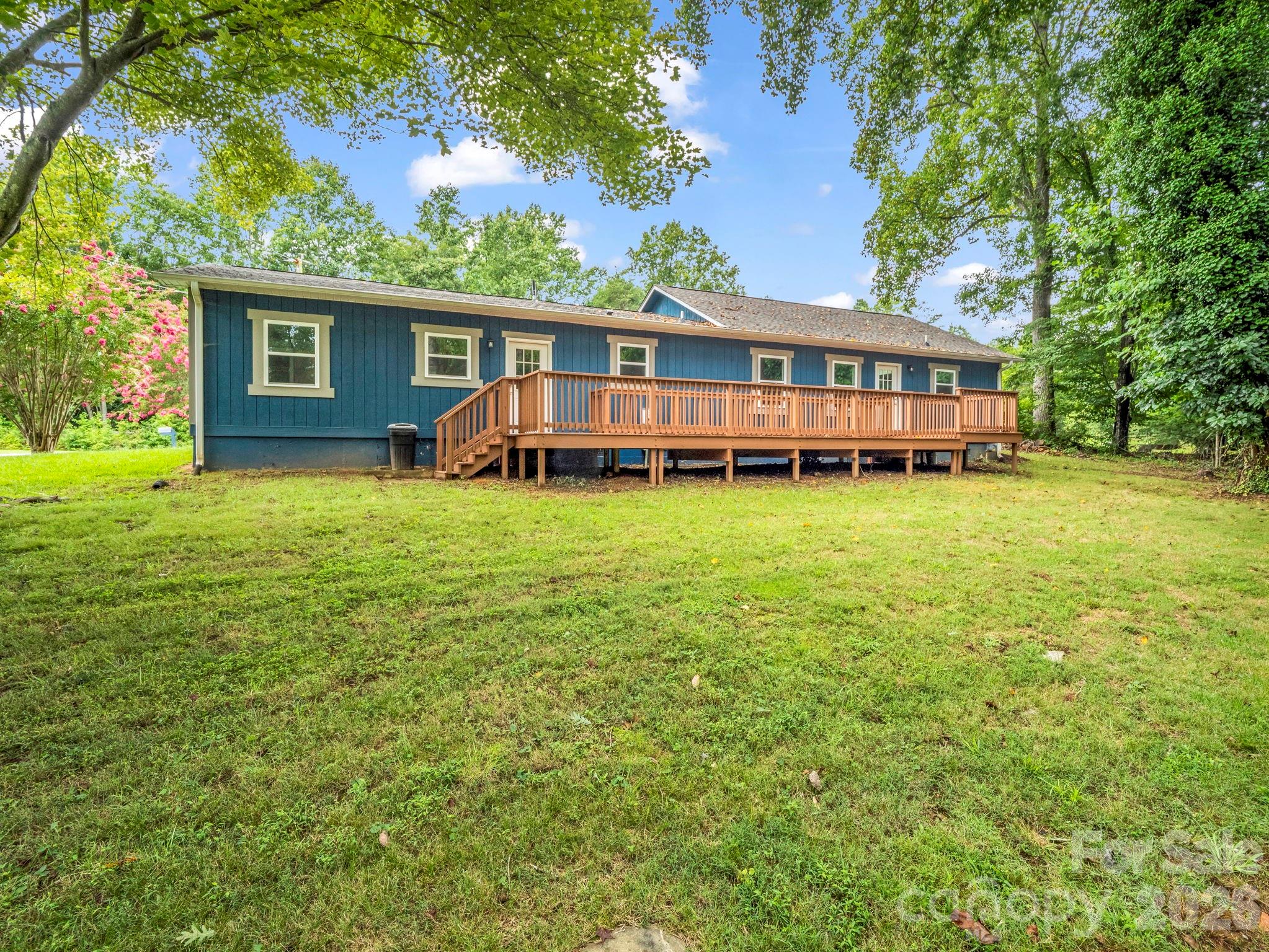 611 Peniel Road Property Photo 5