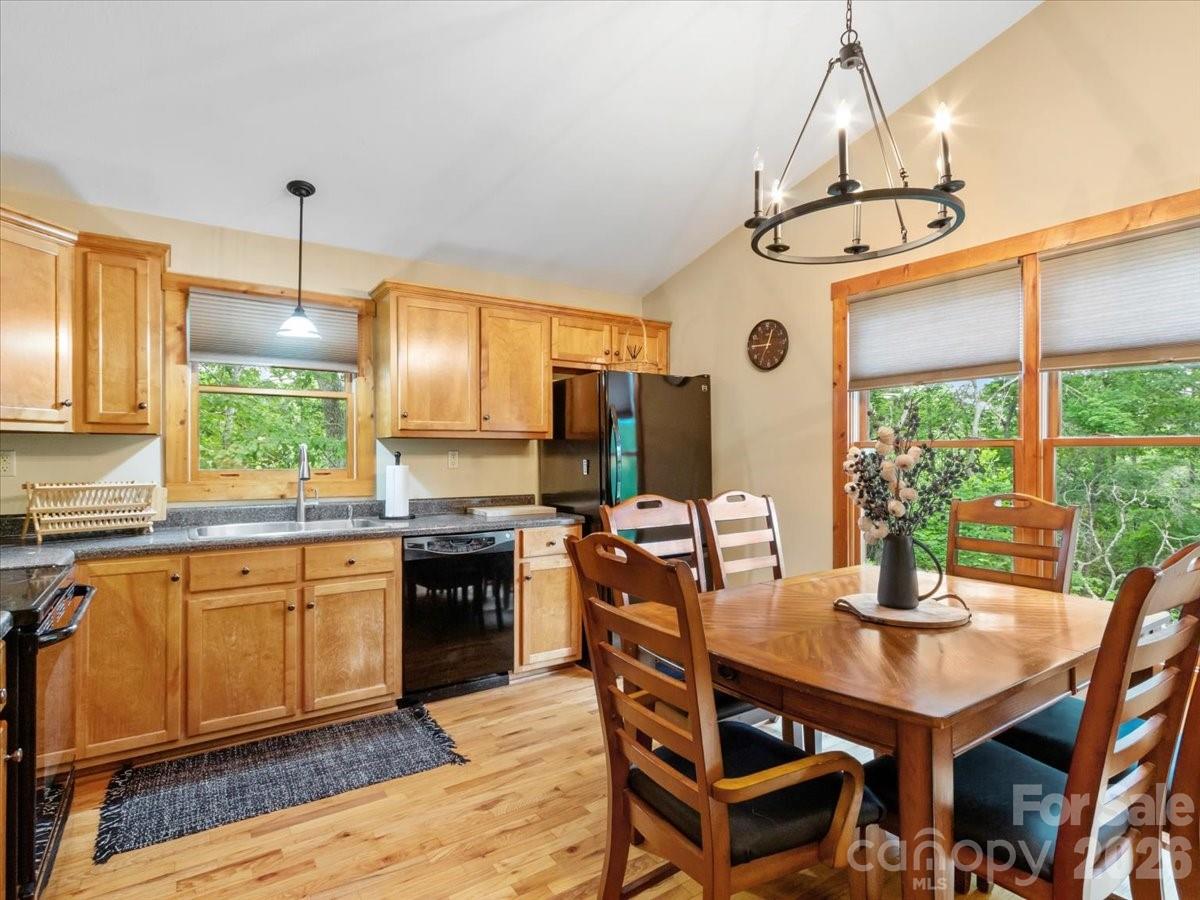 67 Hawks Landing Property Photo 8