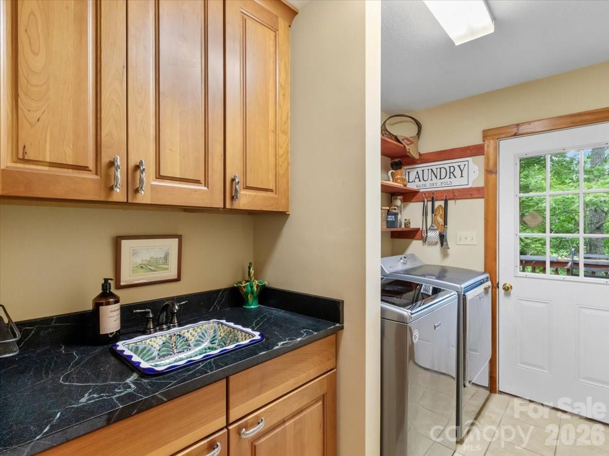 67 Hawks Landing Property Photo 13