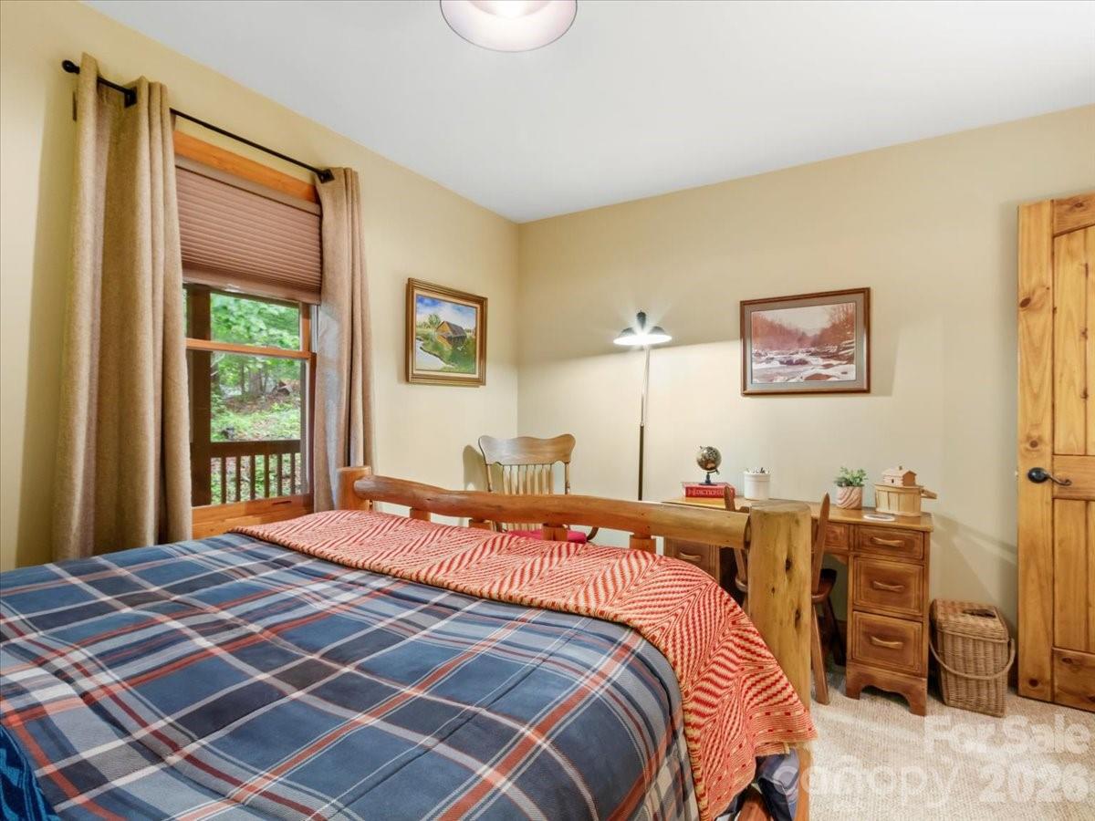 67 Hawks Landing Property Photo 20