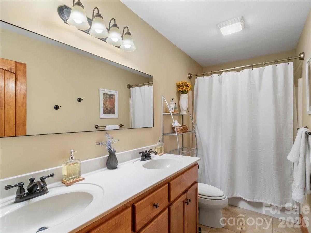 67 Hawks Landing Property Photo 22