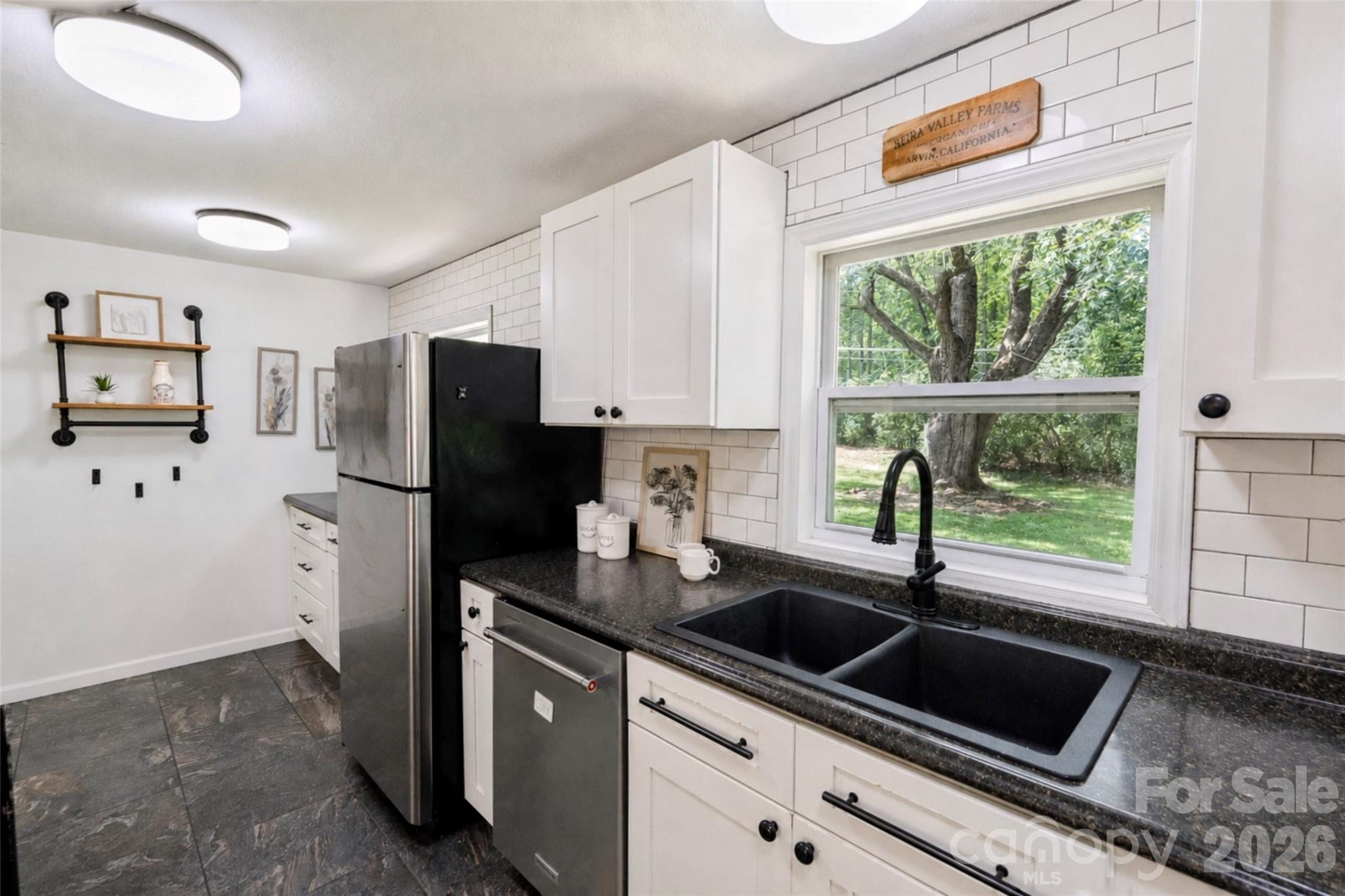 317 Balsam Drive Property Photo 8