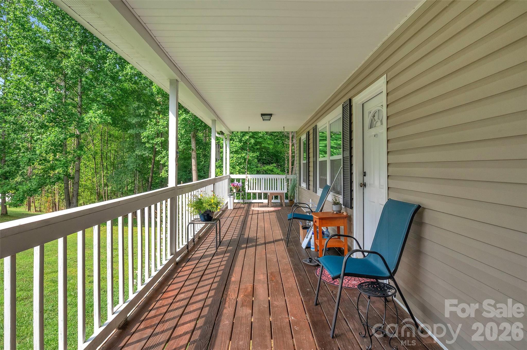 1095 E Prince Road Property Photo 2