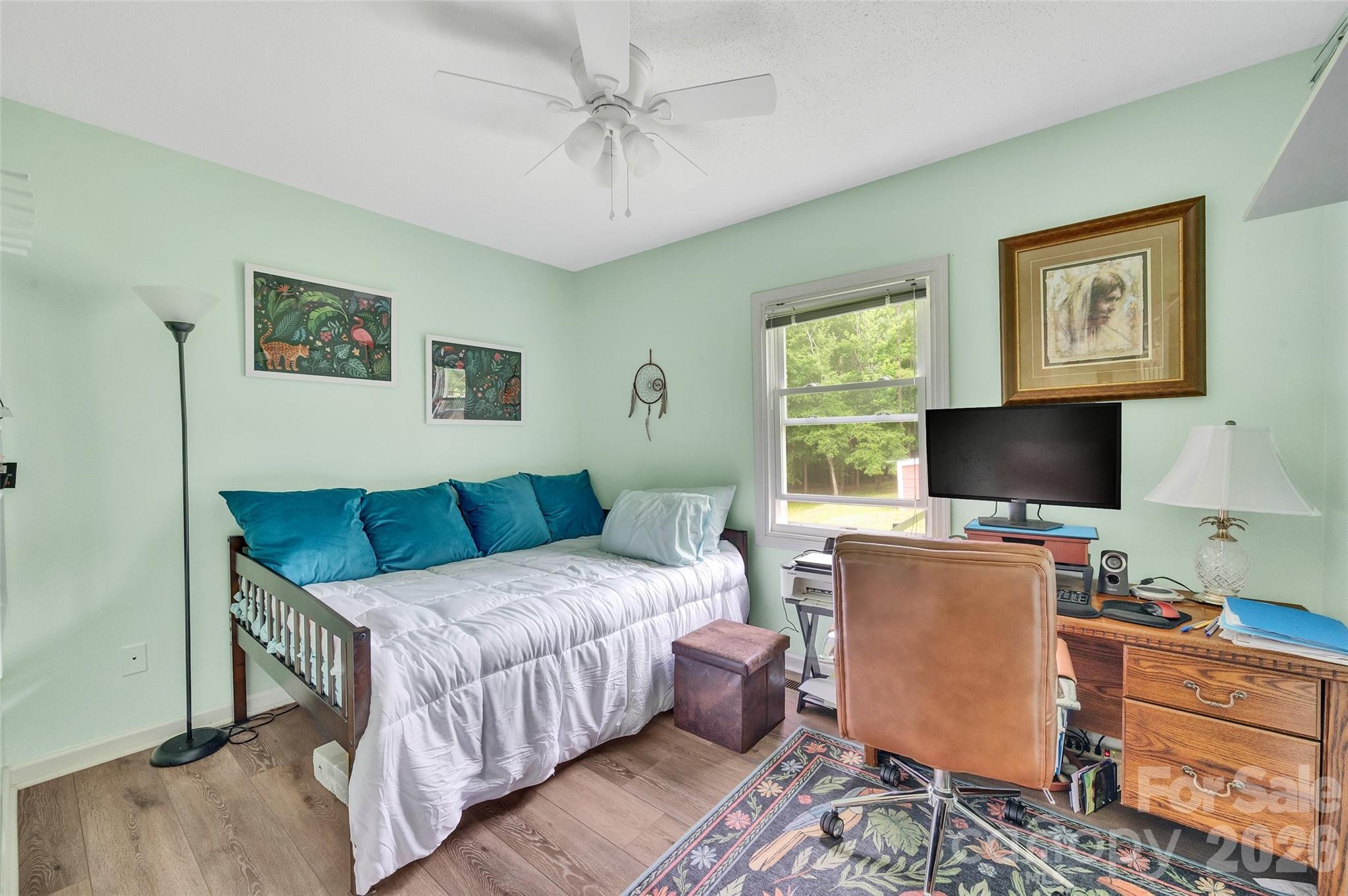 1095 E Prince Road Property Photo 19