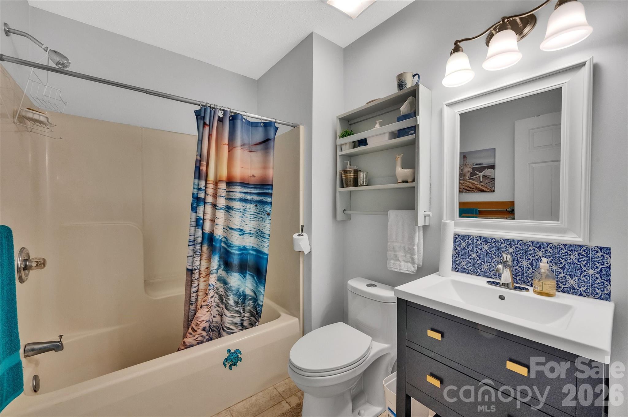 1095 E Prince Road Property Photo 20