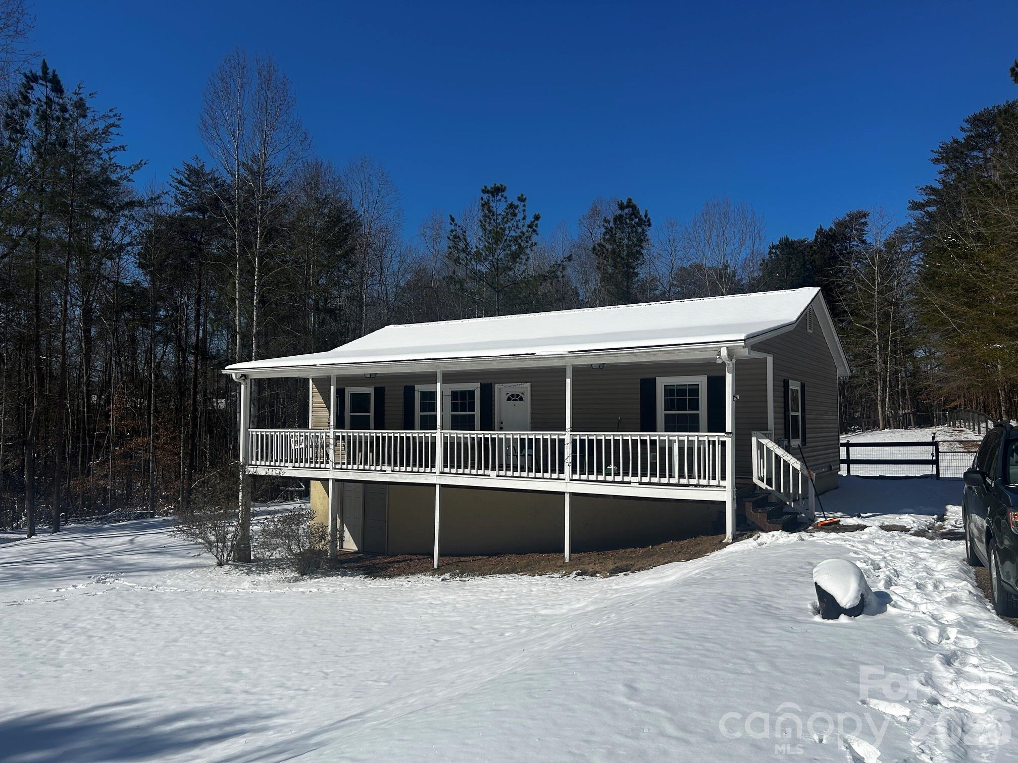 1095 E Prince Road Property Photo 41