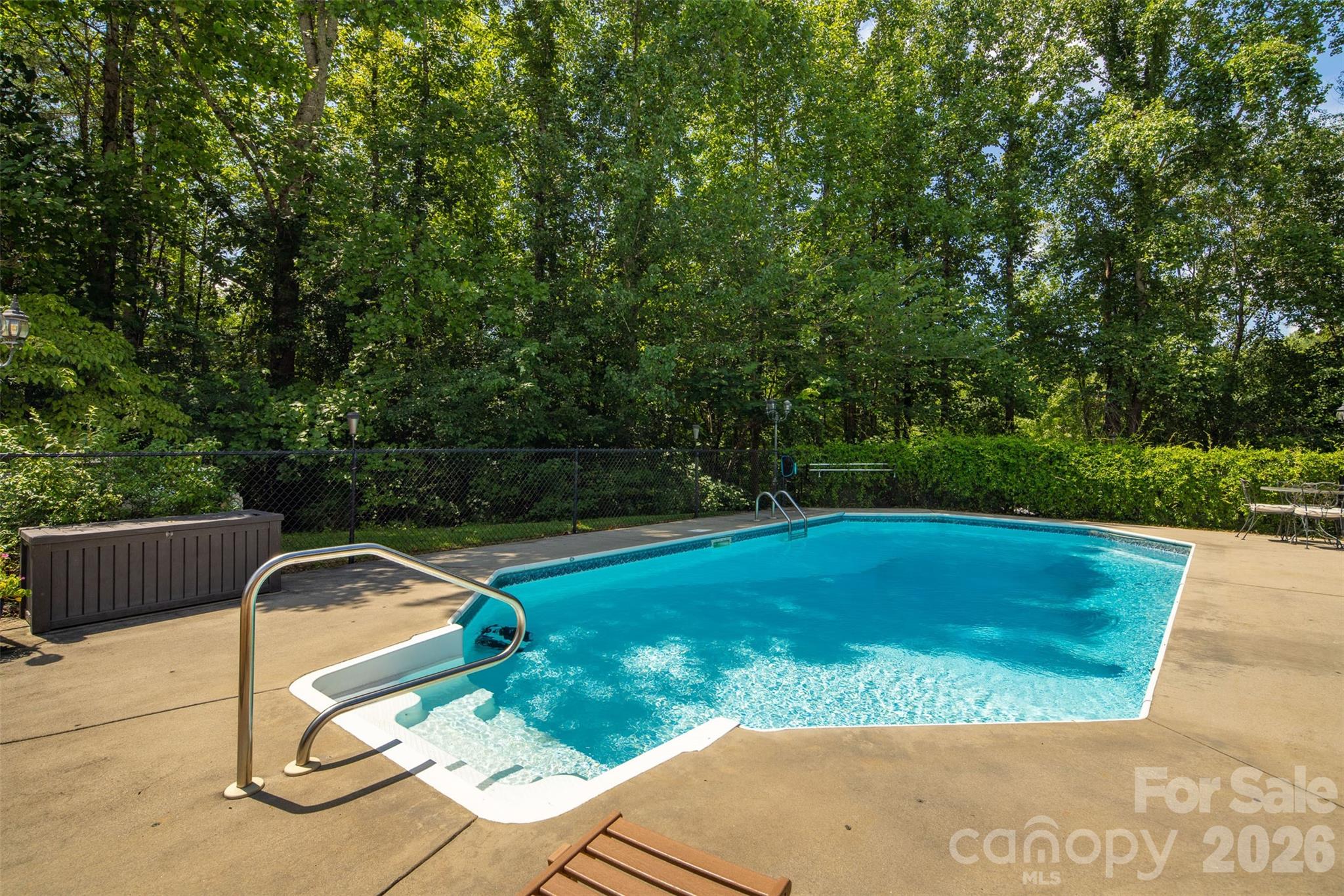 1413 Windemere Lane Property Photo 8
