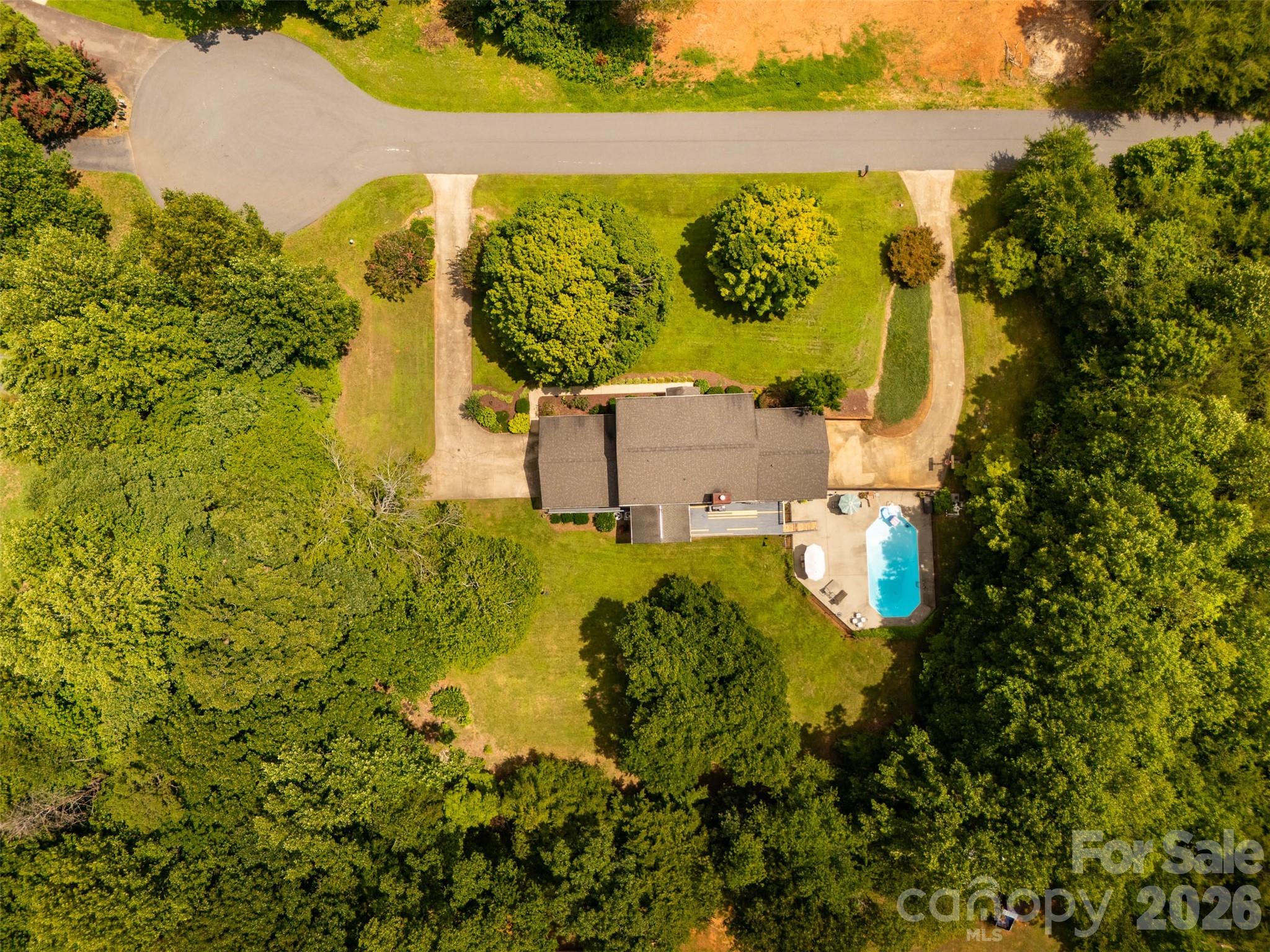 1413 Windemere Lane Property Photo 9