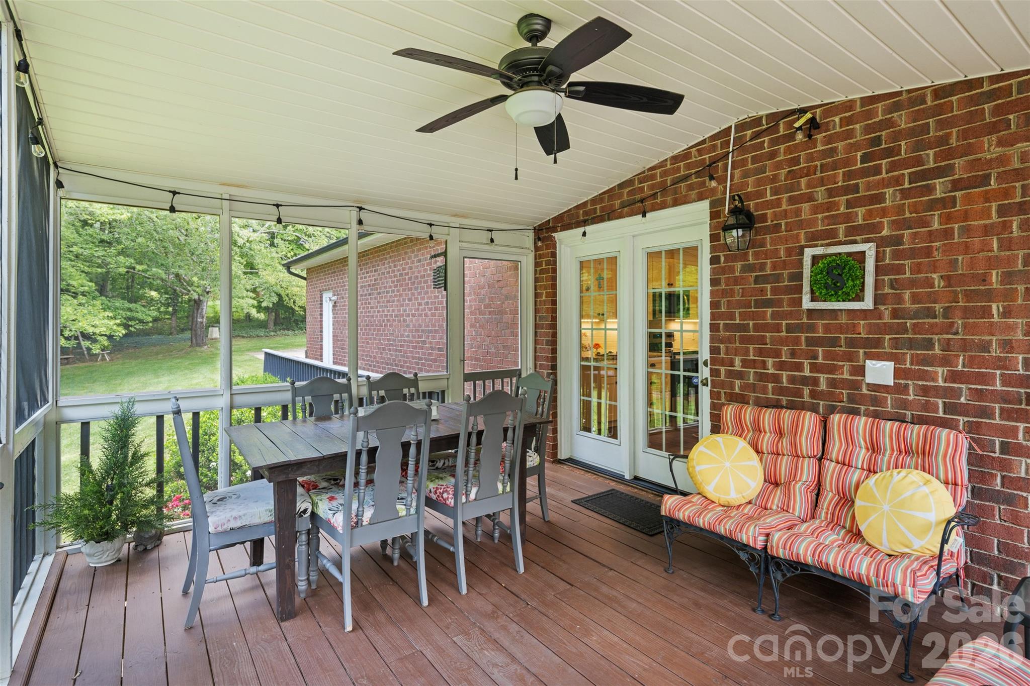 1413 Windemere Lane Property Photo 19