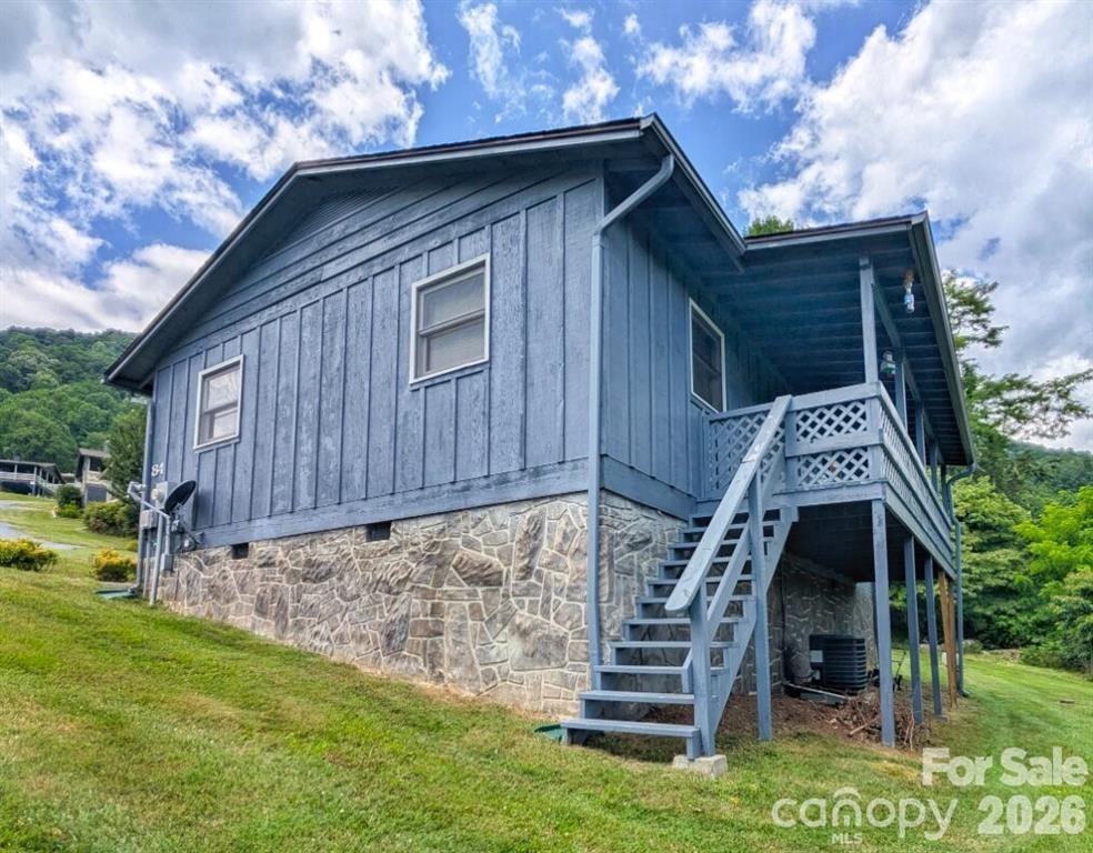 84 Stoney Ridge Loop Property Photo 2