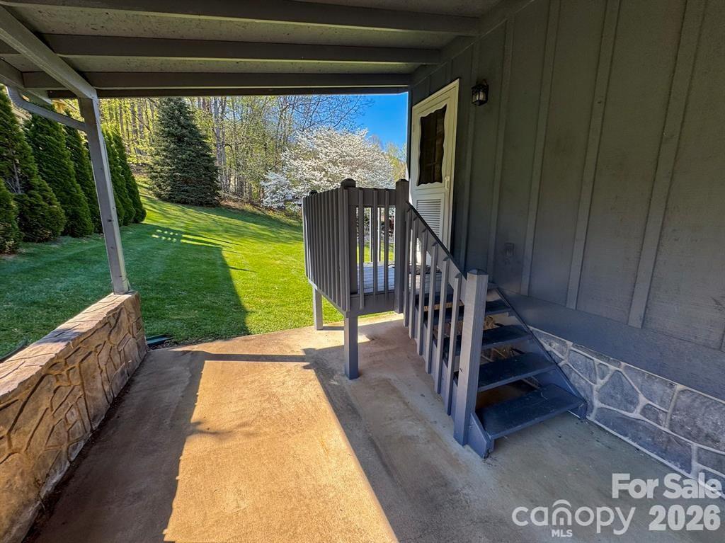84 Stoney Ridge Loop Property Photo 7