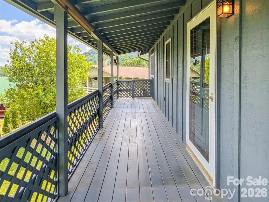 84 Stoney Ridge Loop Property Photo 10