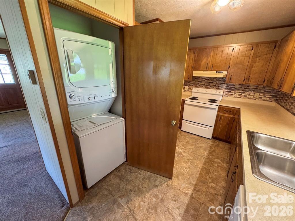 84 Stoney Ridge Loop Property Photo 18