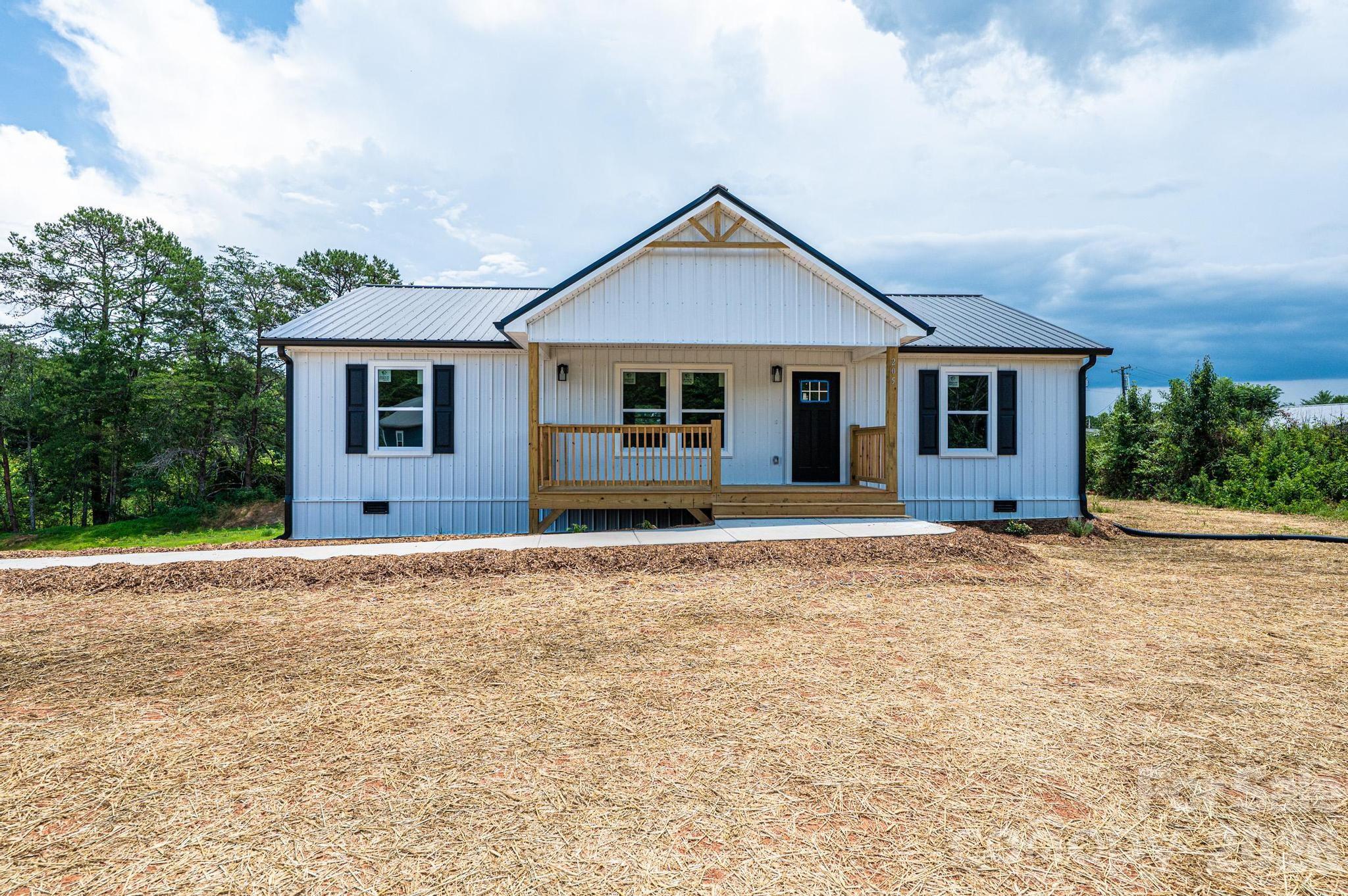 112 Dove Street Property Photo