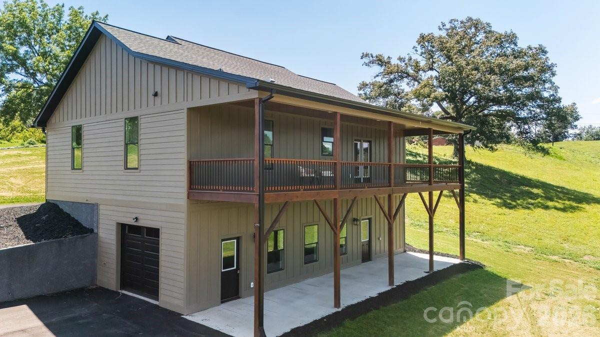 30 Johnny Roberts Road Property Photo 2