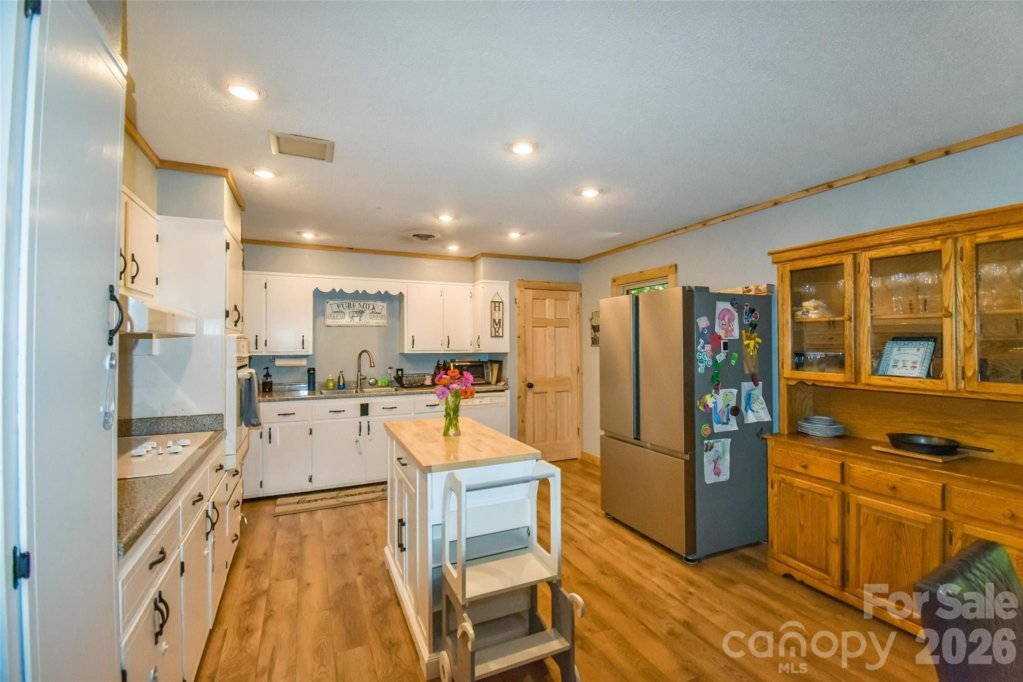 336 Hillside Road Property Photo 12