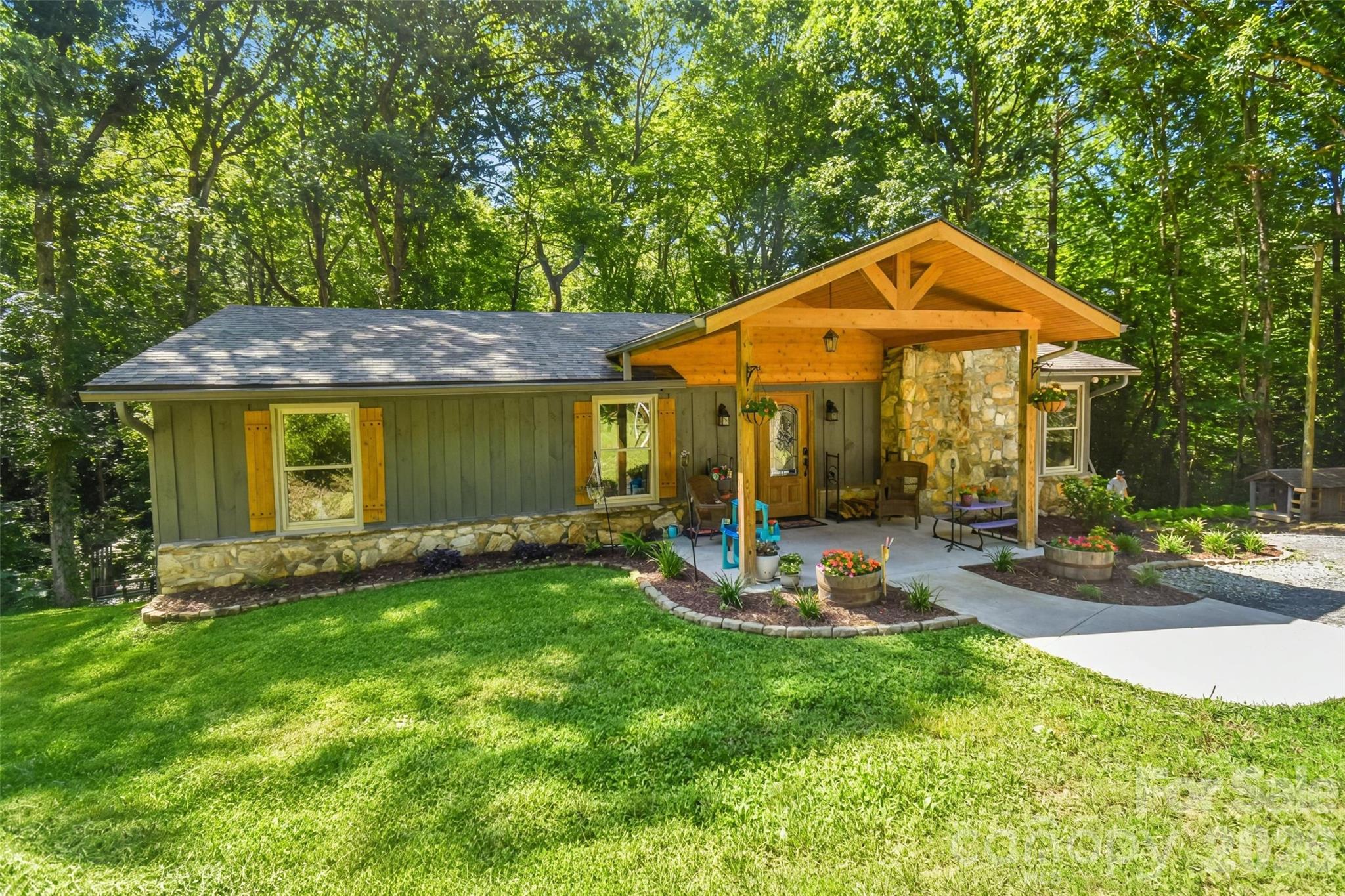 336 Hillside Road Property Photo 39