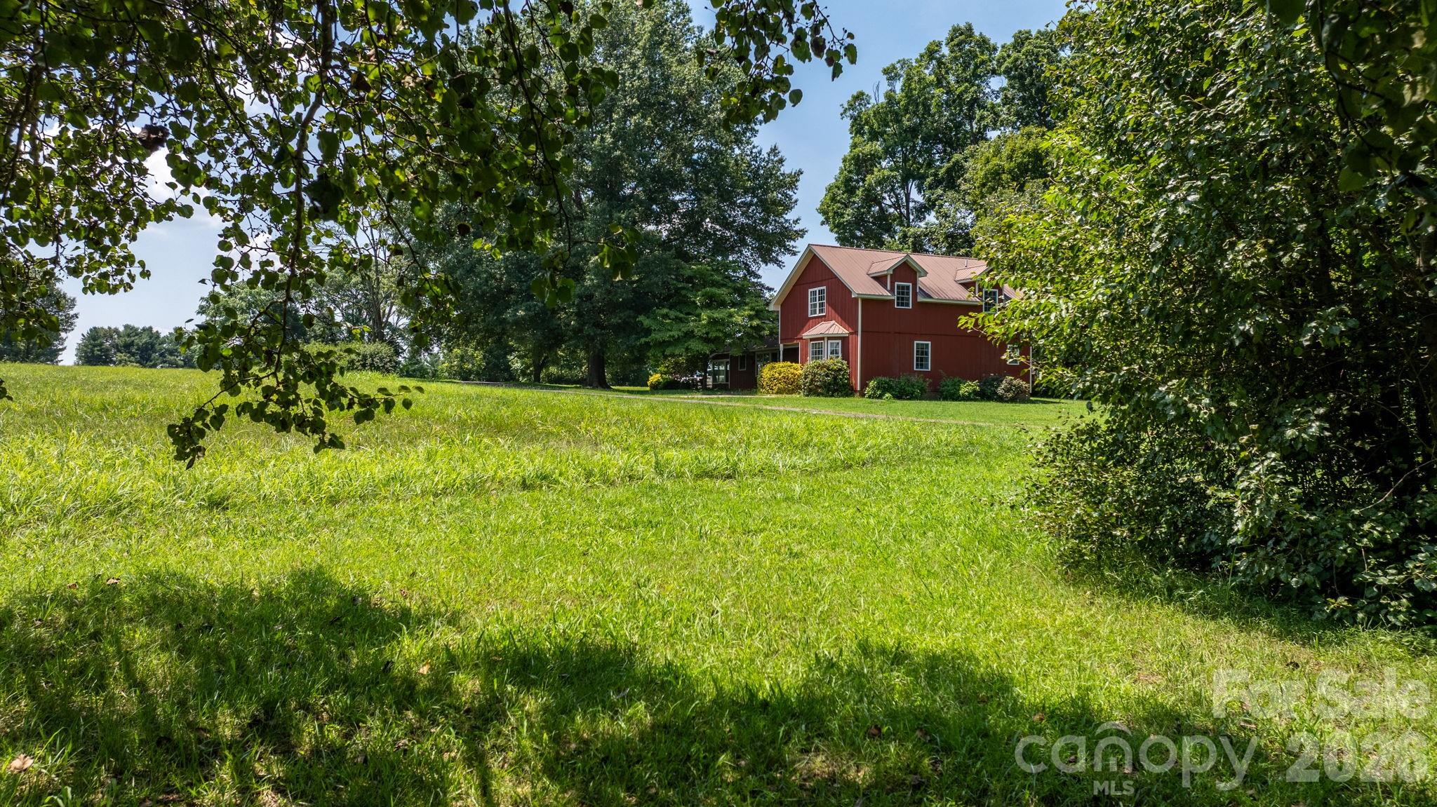 2097 Hermit Trail Property Photo 1