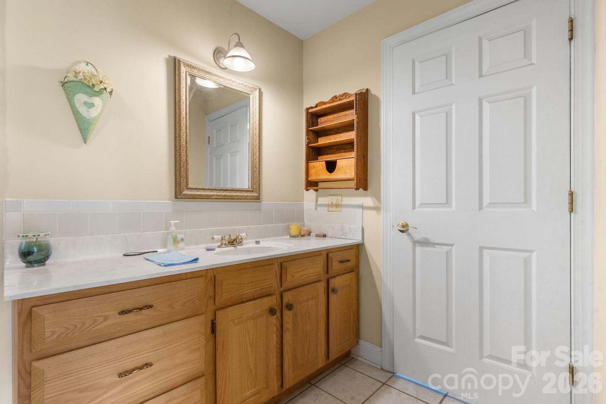 2097 Hermit Trail Property Photo 33