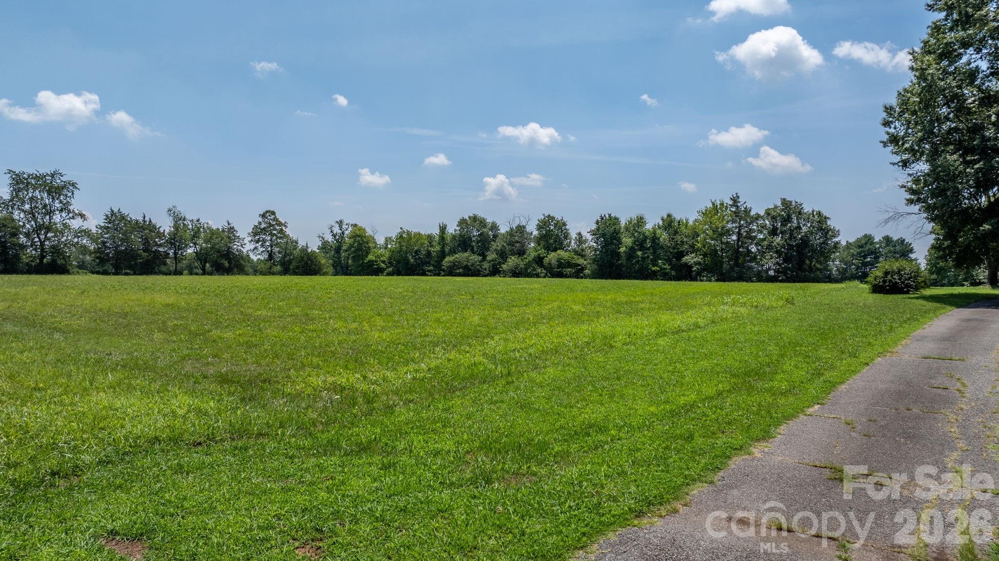 2097 Hermit Trail Property Photo 38