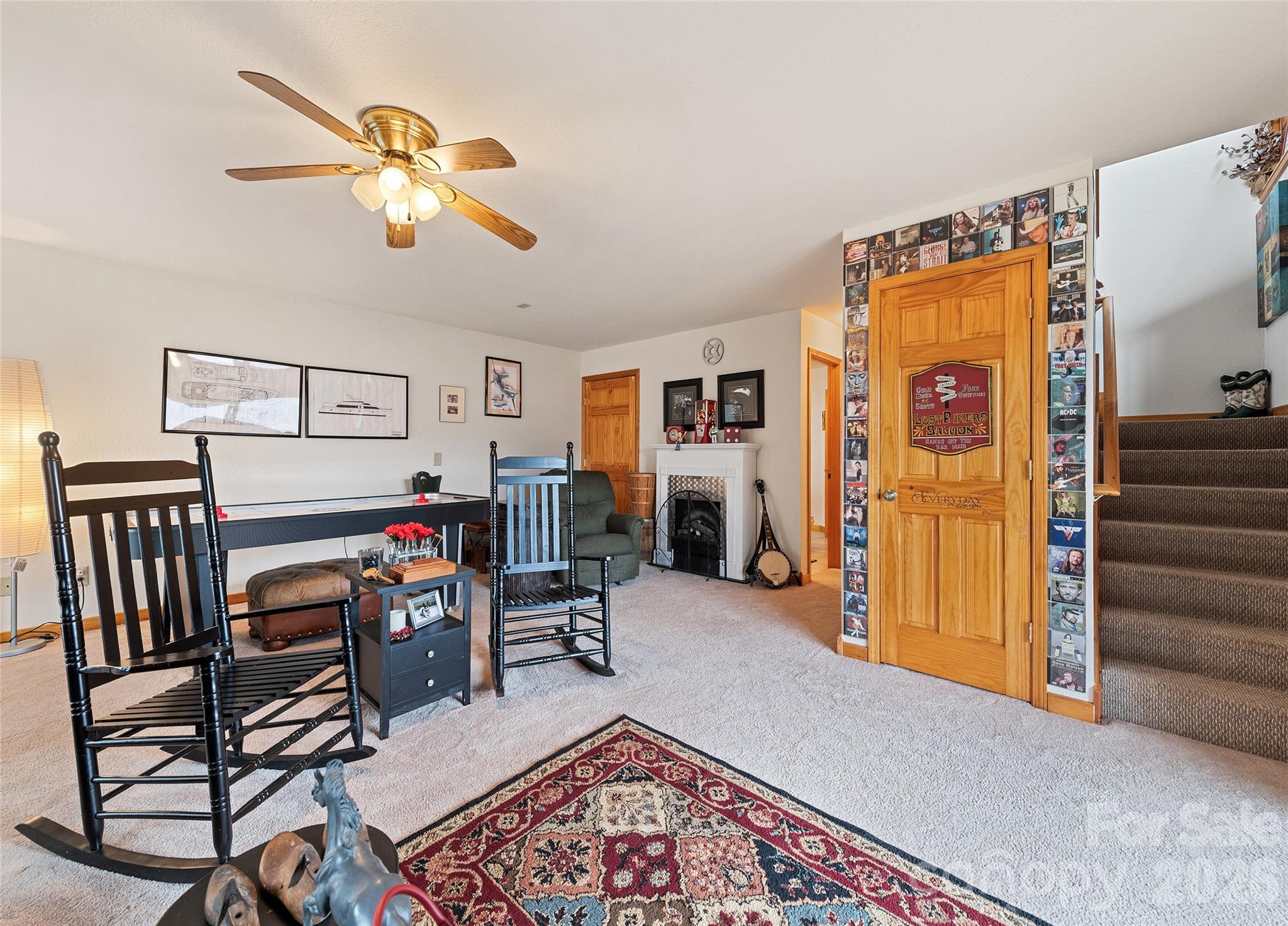 16 Hiawatha Drive Property Photo 17