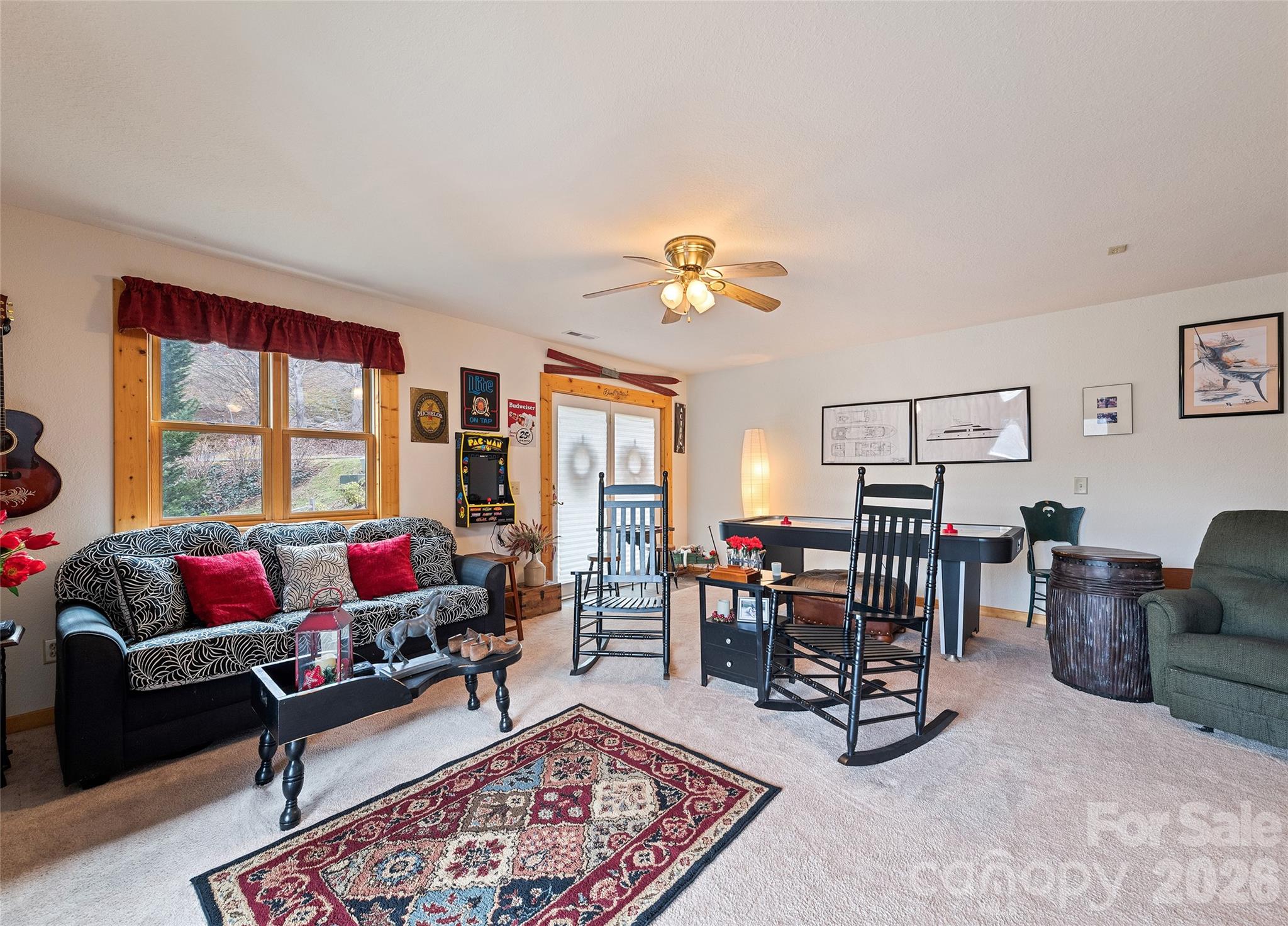 16 Hiawatha Drive Property Photo 18