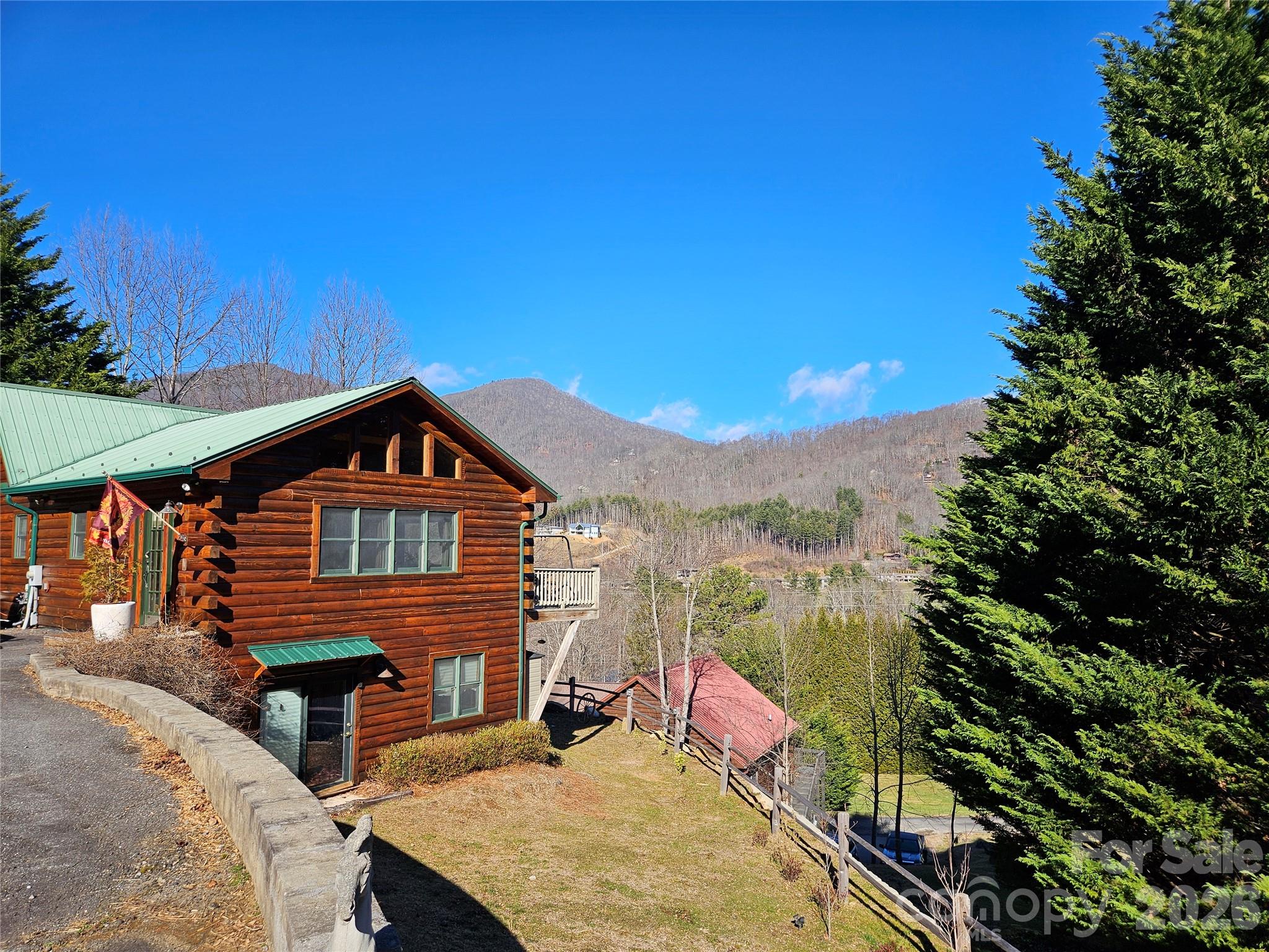 16 Hiawatha Drive Property Photo 31