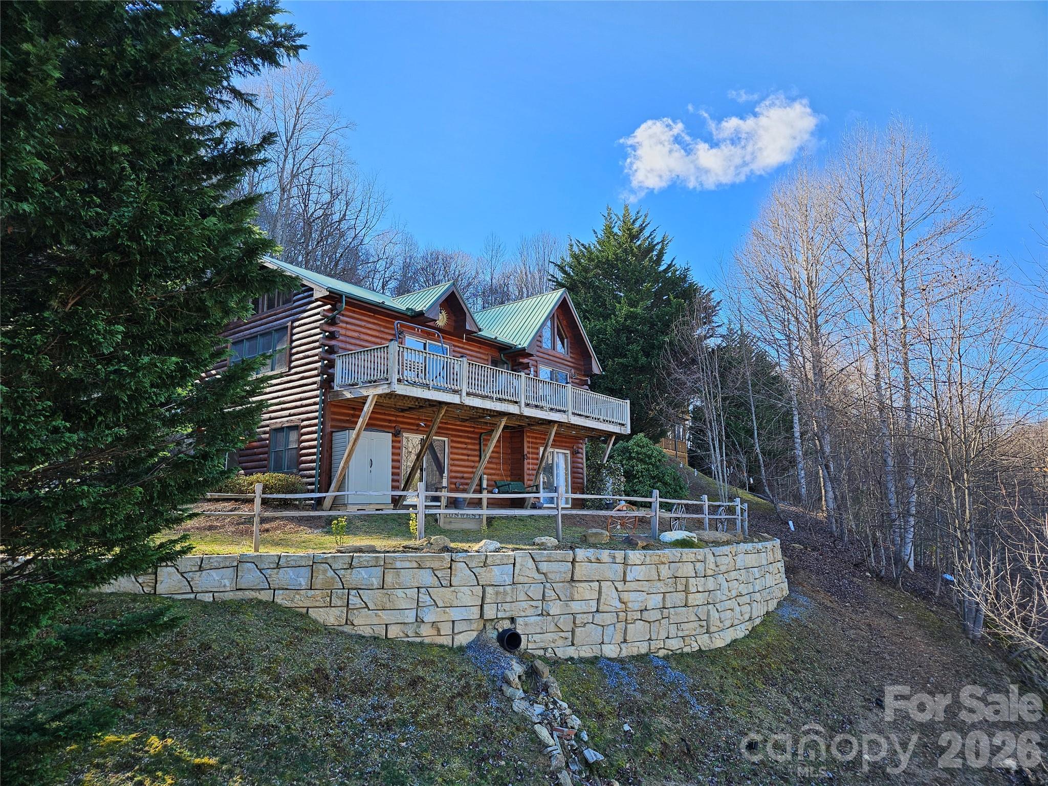 16 Hiawatha Drive Property Photo 32