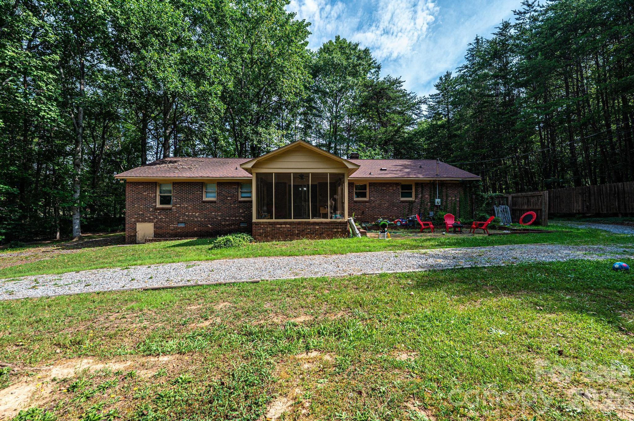1113 Ponderosa Road Property Photo 6