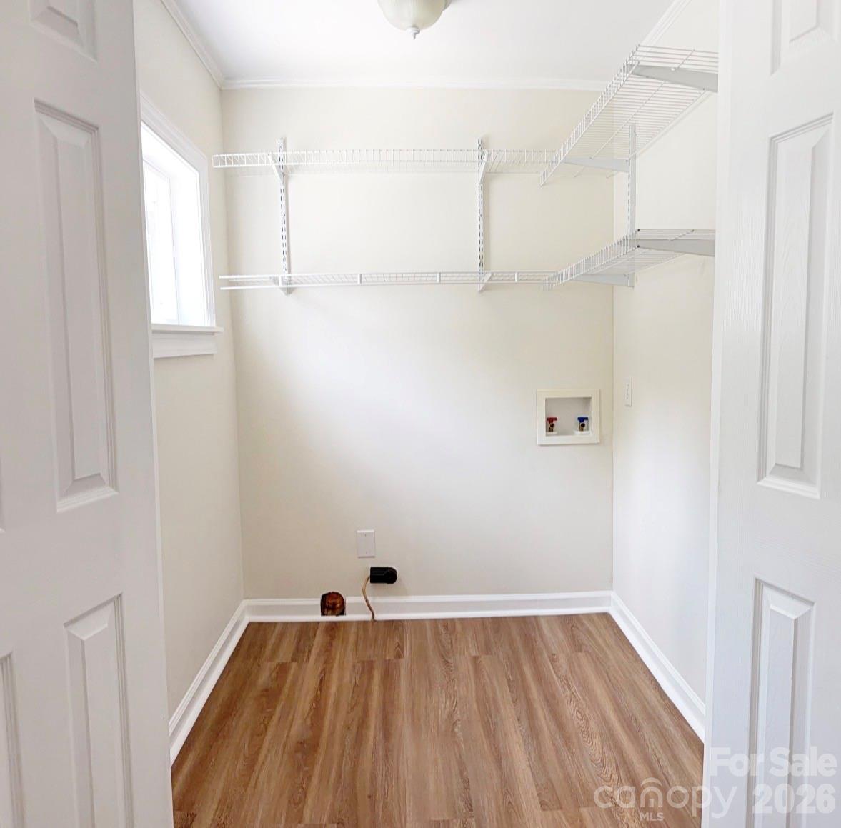 2827 E Long Avenue Property Photo 14