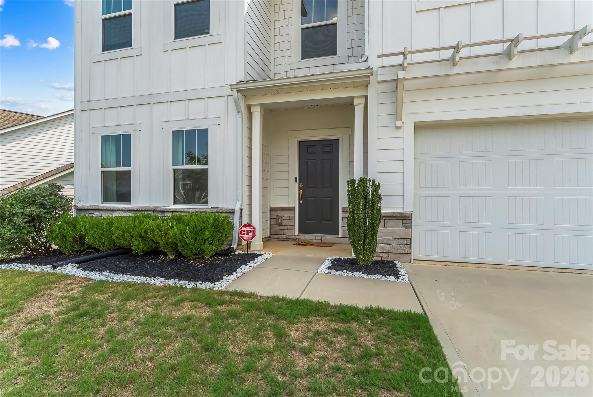 112 Divot Lane 62 Property Photo 2