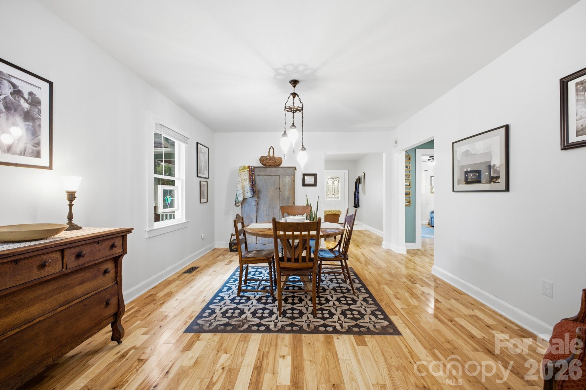 1207 Willow Road Property Photo 13