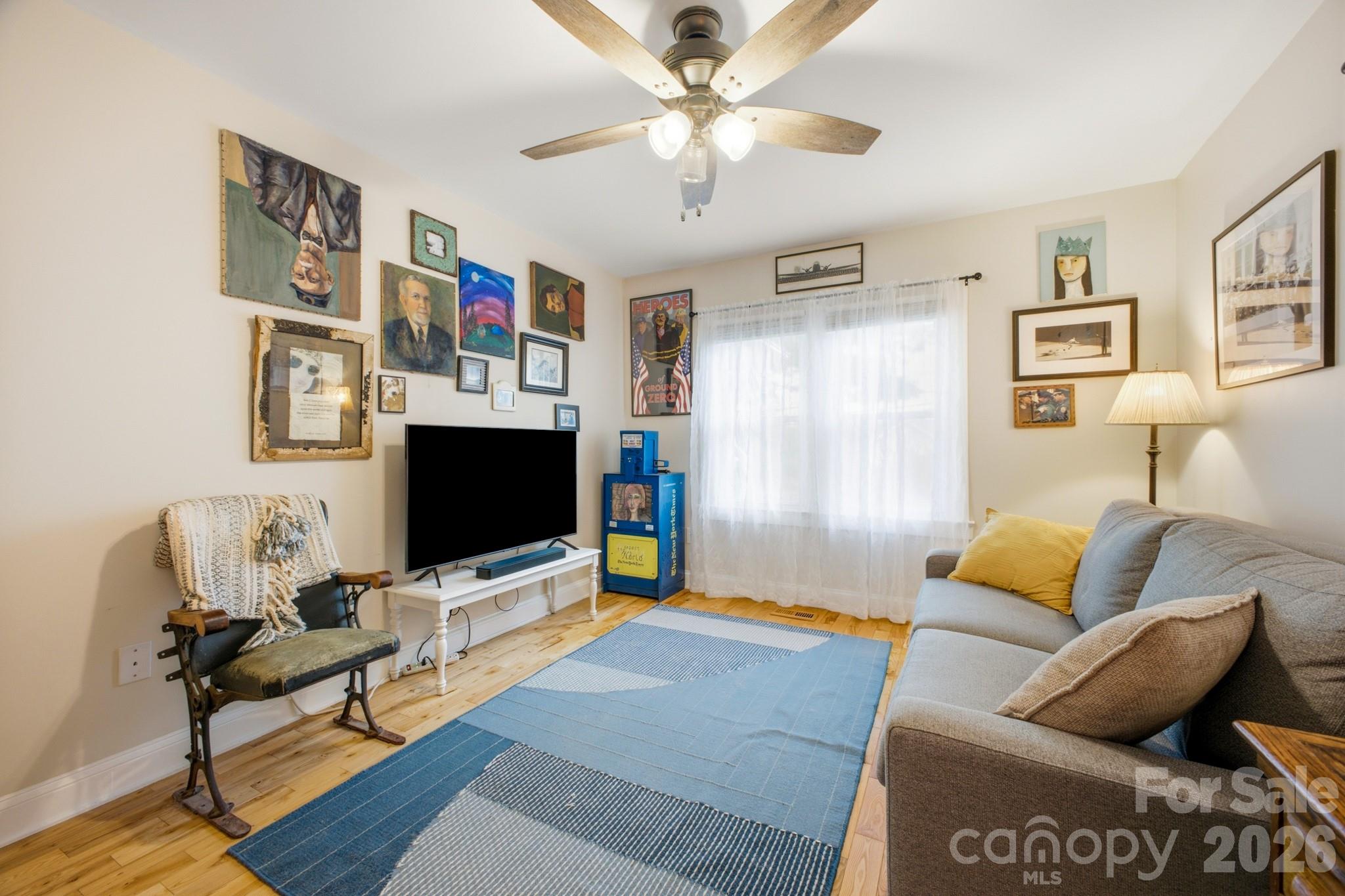 1207 Willow Road Property Photo 22