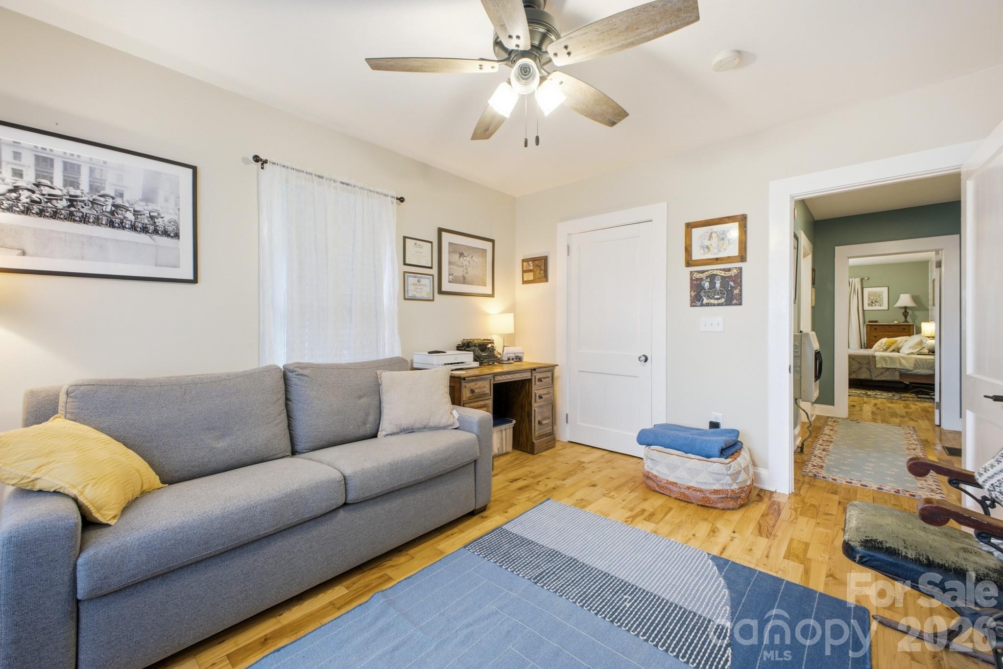 1207 Willow Road Property Photo 24