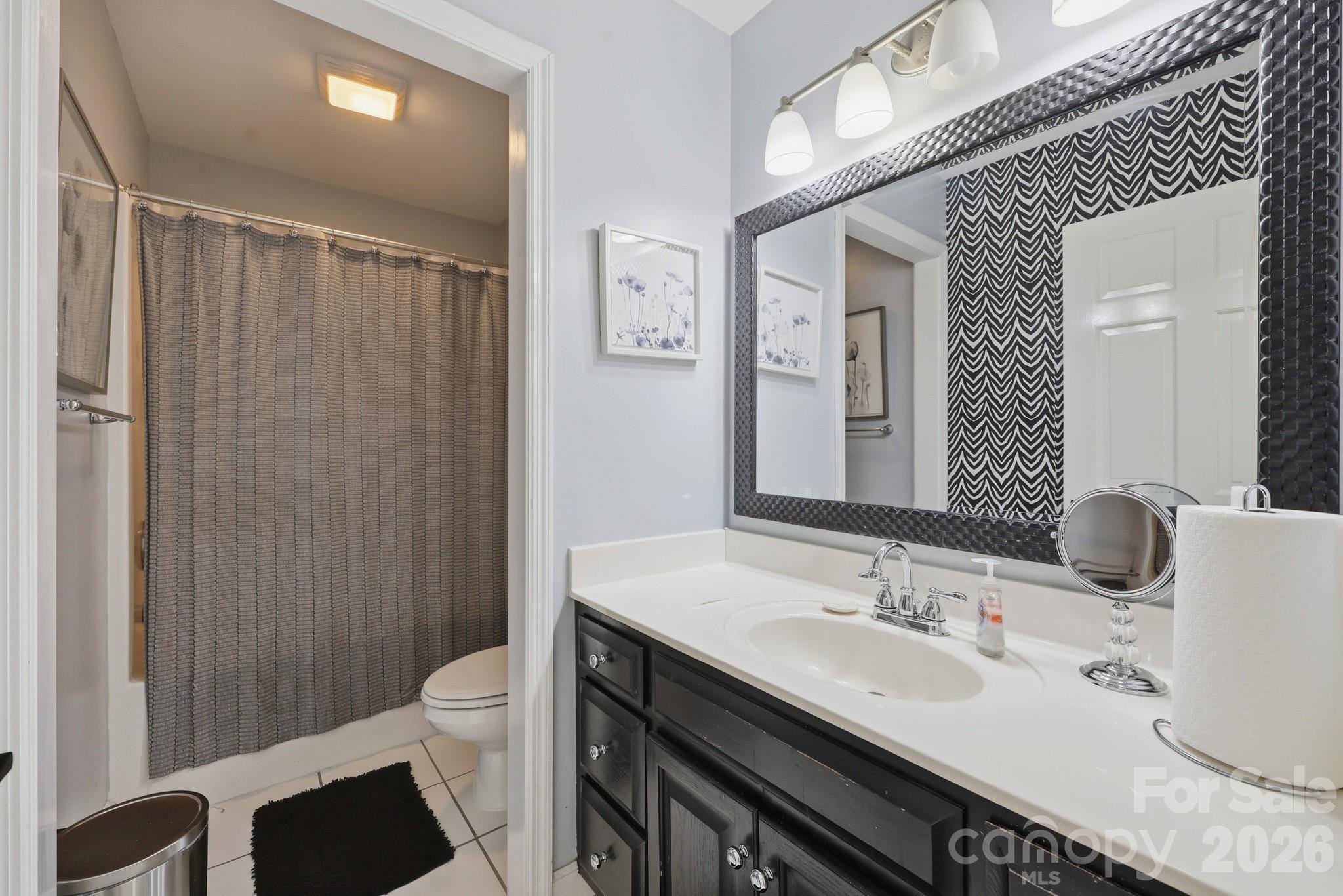 358 Olde Charter Circle 8 Property Photo 22