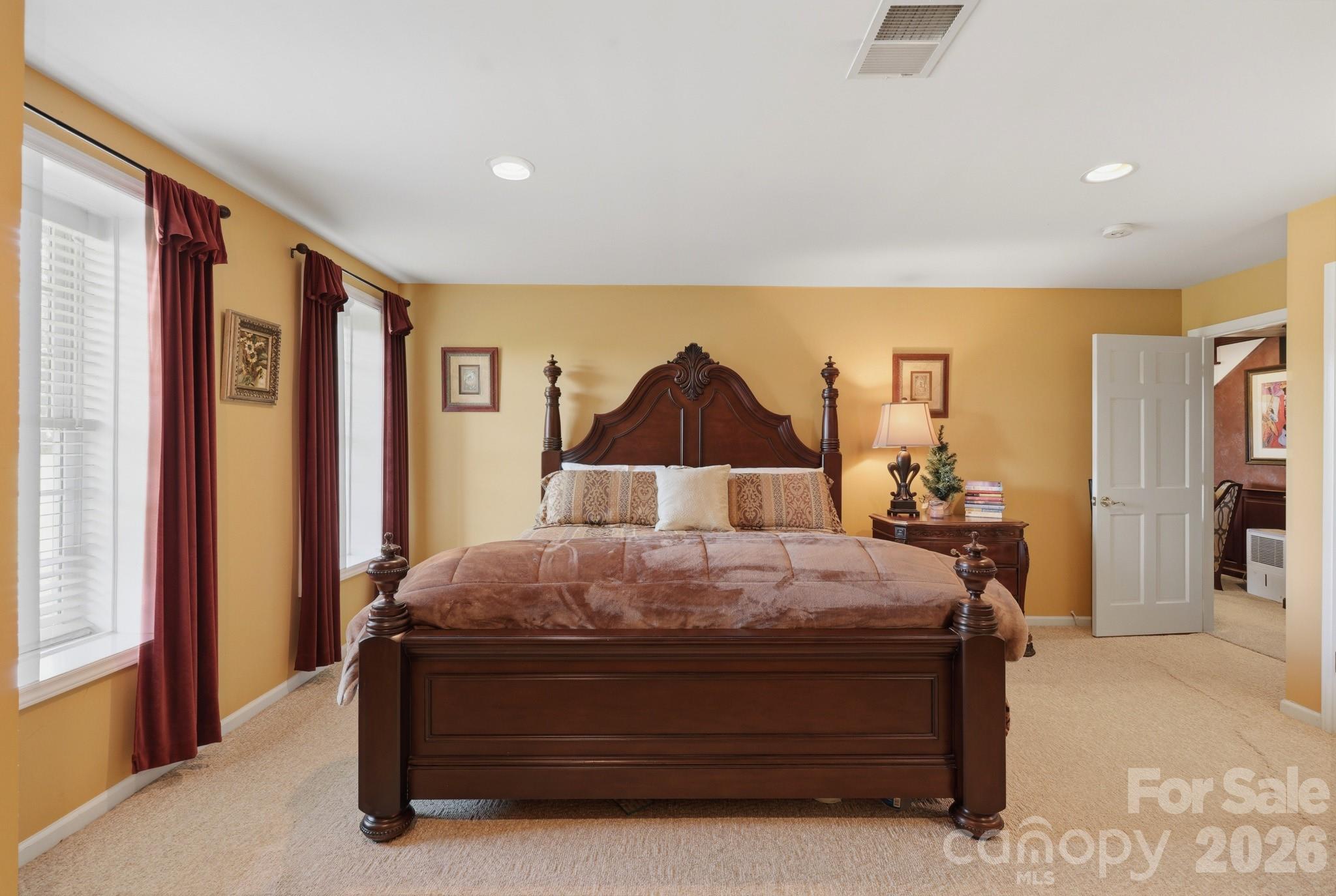 358 Olde Charter Circle 8 Property Photo 33