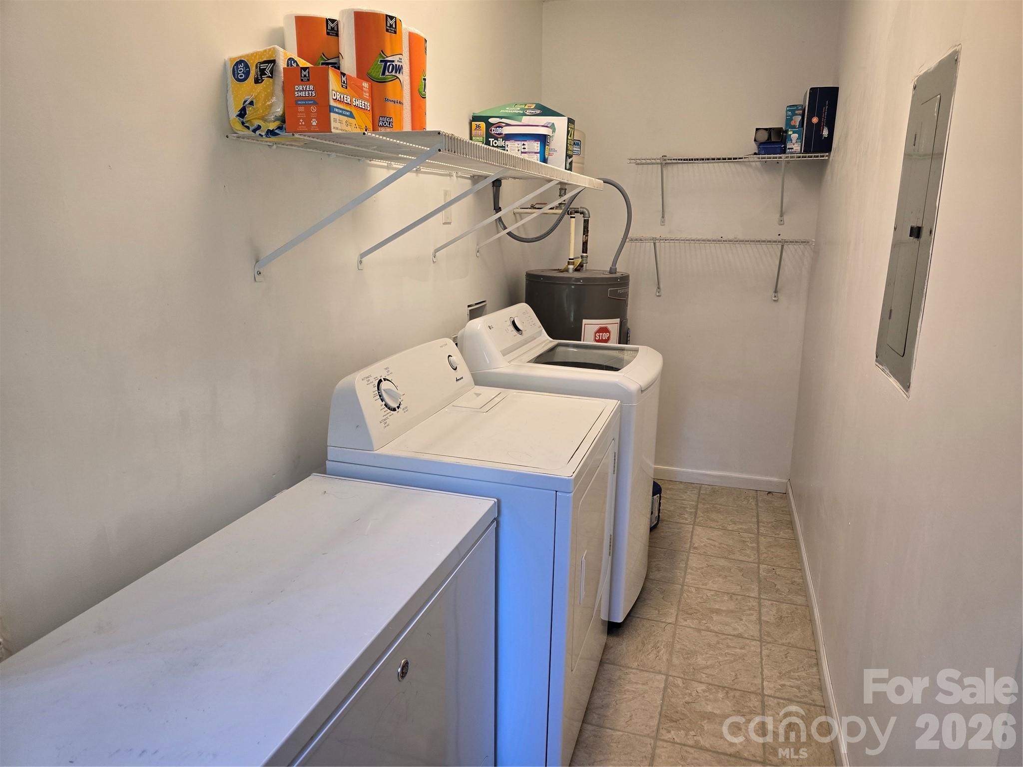 2493 Oakwood Circle Property Photo 16