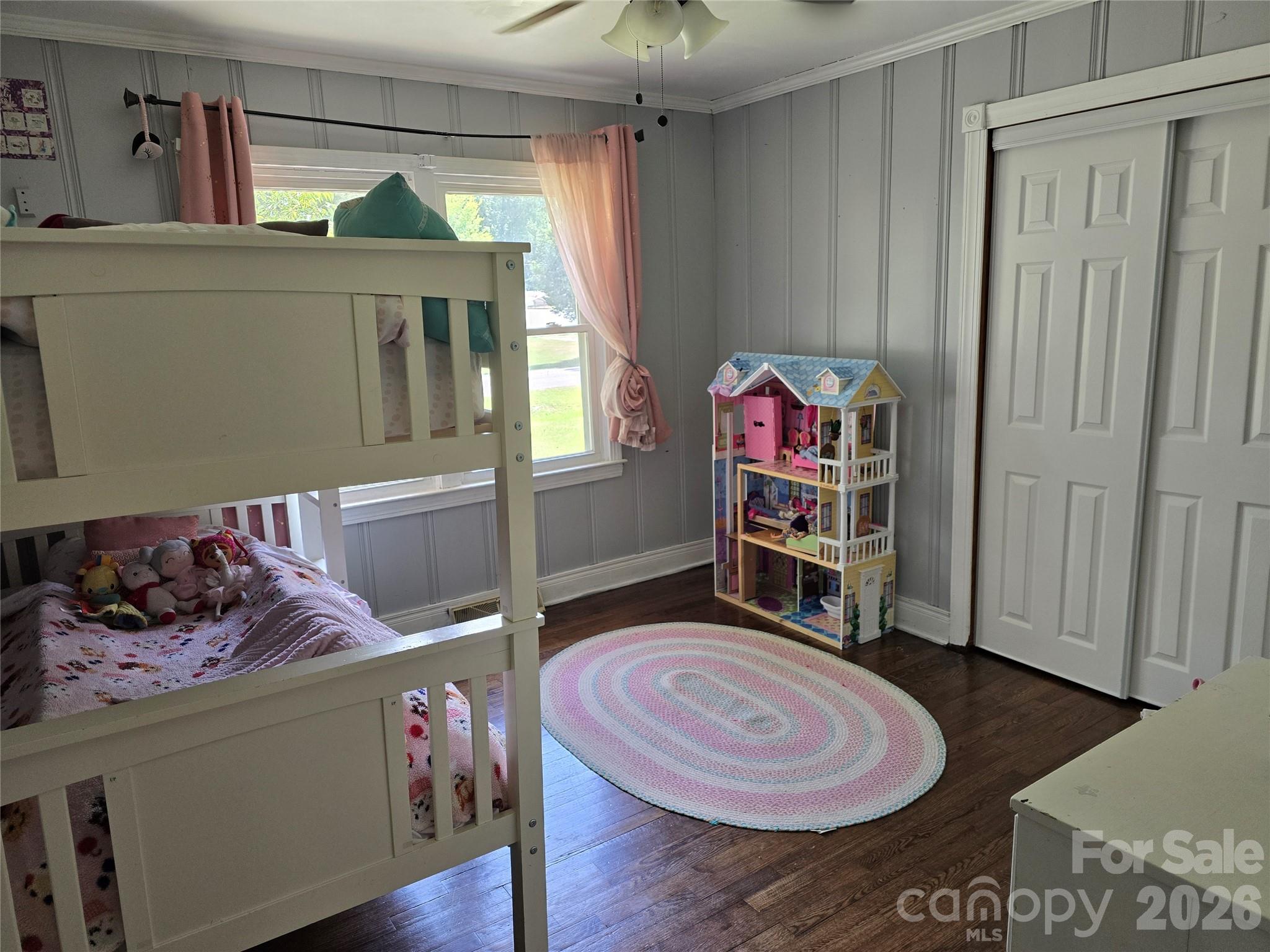 2493 Oakwood Circle Property Photo 18