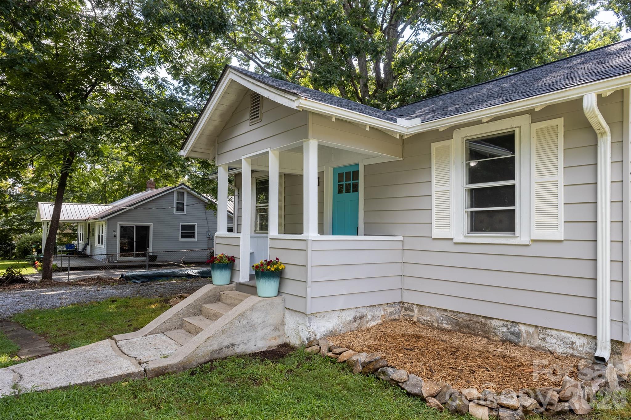 44 Lr Smith Avenue Property Photo 2