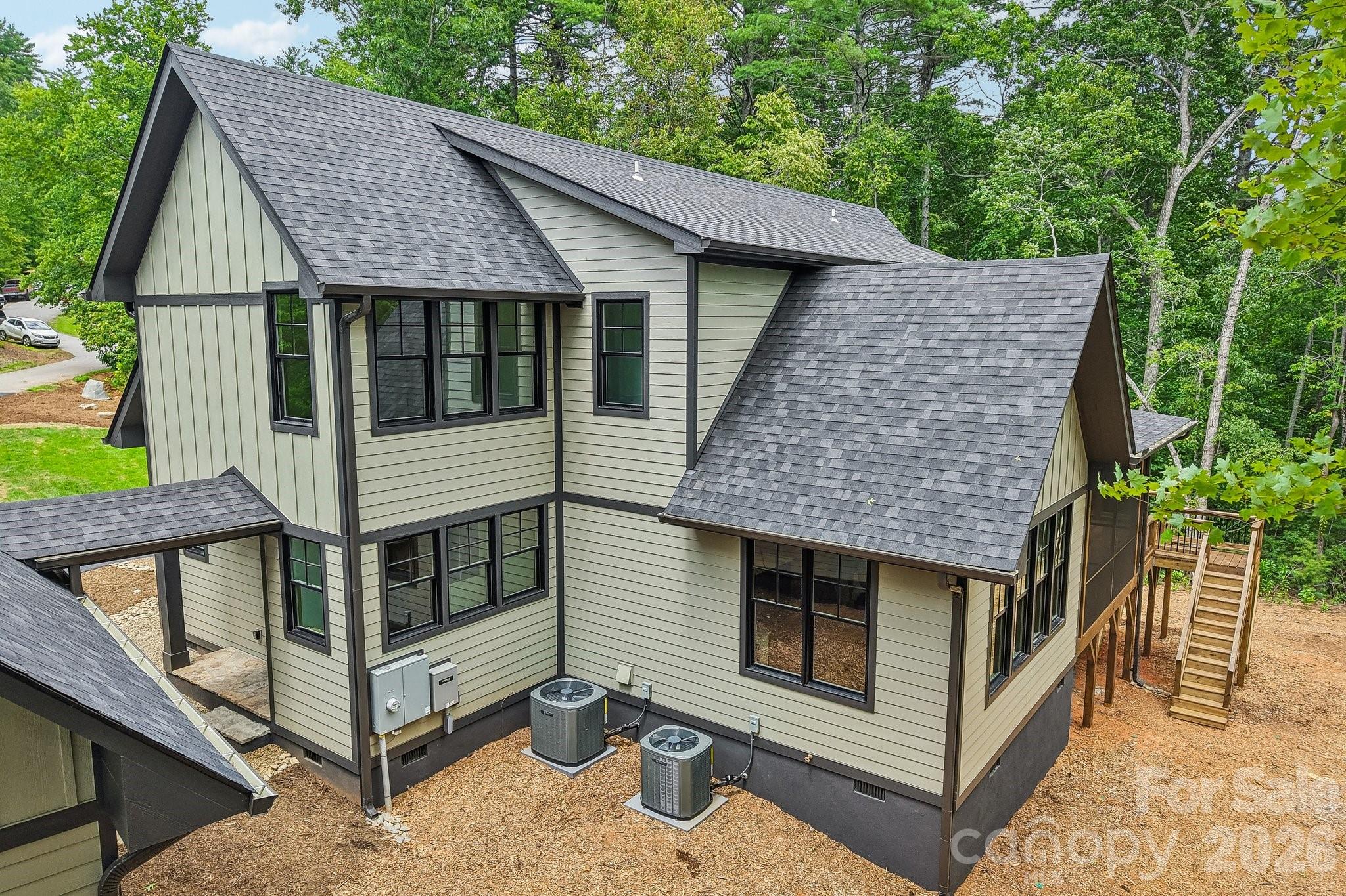 318 Mountain Home Trail Property Photo 4