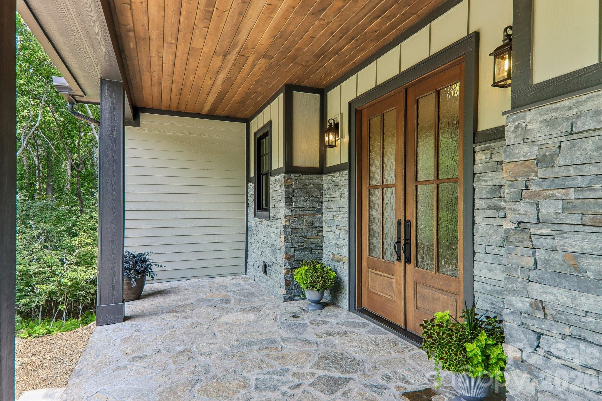 318 Mountain Home Trail Property Photo 8